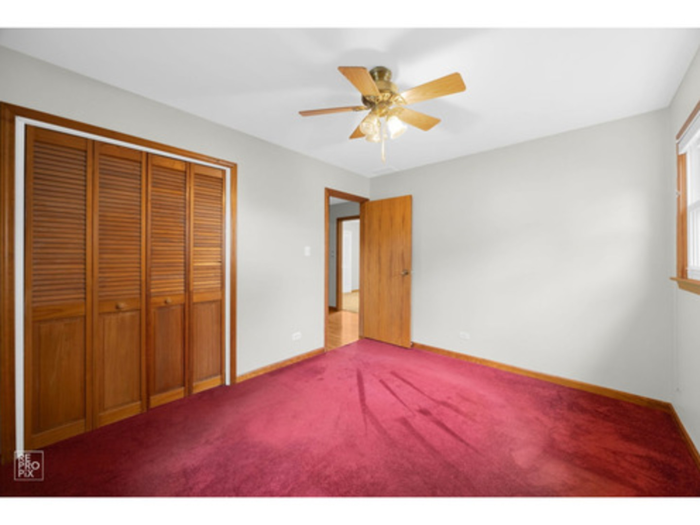 769 Penrith Avenue, Elk Grove Village, IL 60007