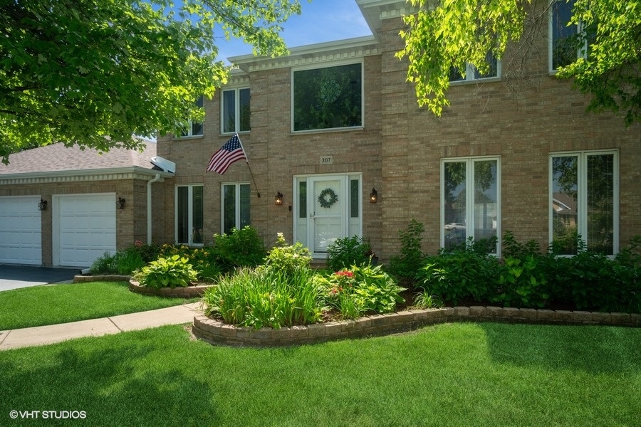 307 Anne Court, Prospect Heights, IL 60070