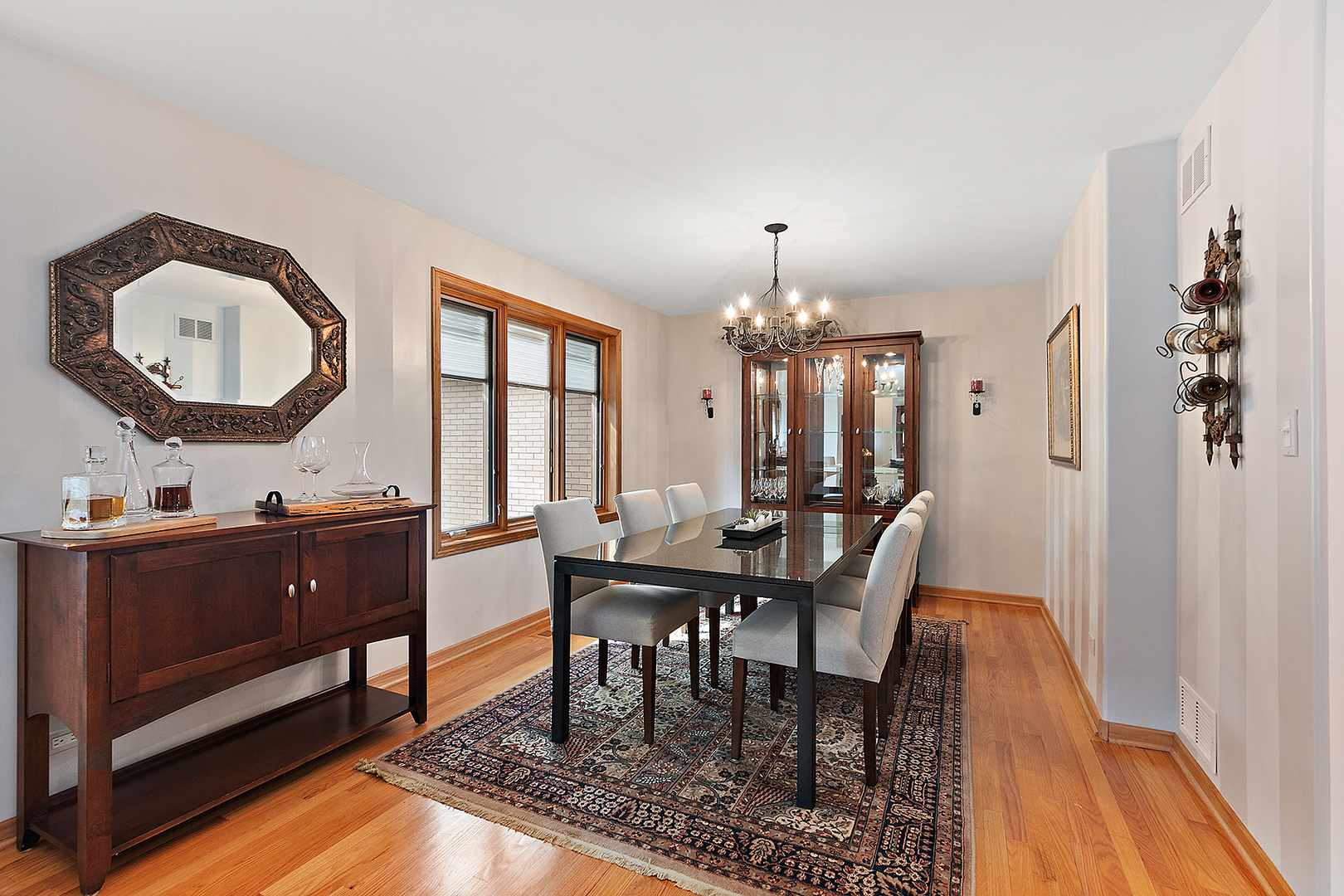 9542 Parkside Avenue, Oak Lawn, IL 60453