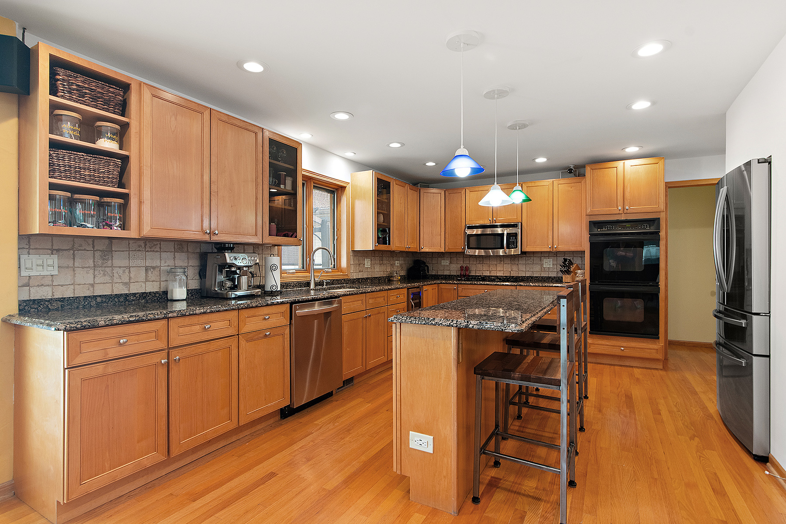 9542 Parkside Avenue, Oak Lawn, IL 60453