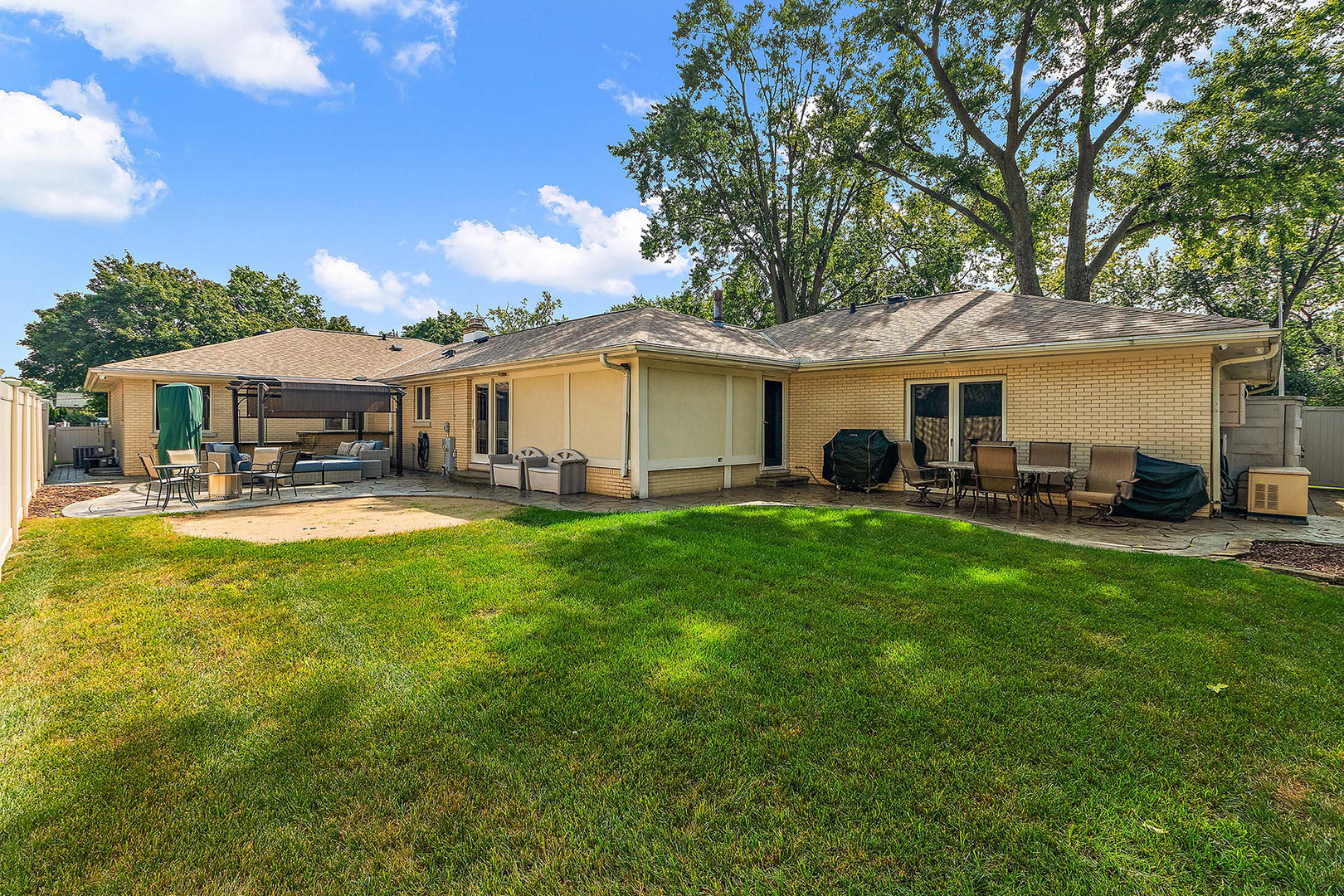 9542 Parkside Avenue, Oak Lawn, IL 60453