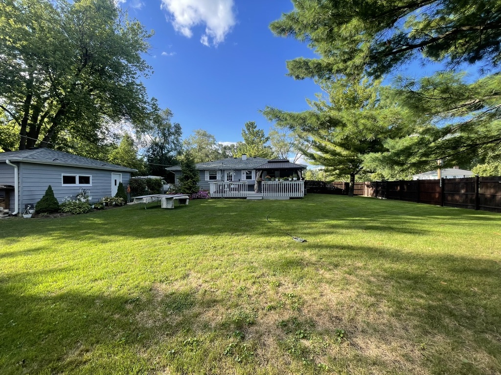 3409 Glen Flora Avenue, Gurnee, IL 60031