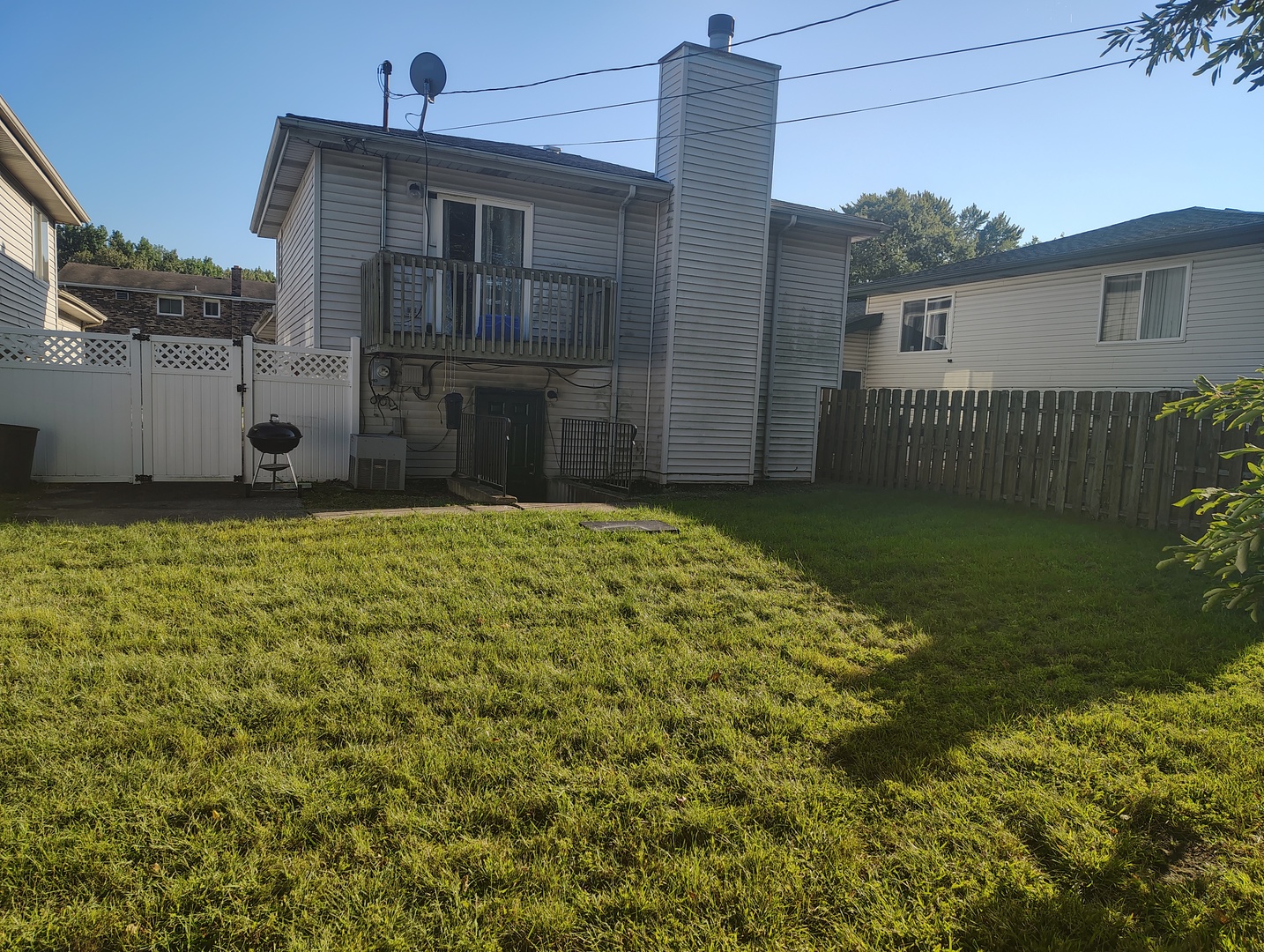 2736 E Goodrich Avenue, Burnham, IL 60633
