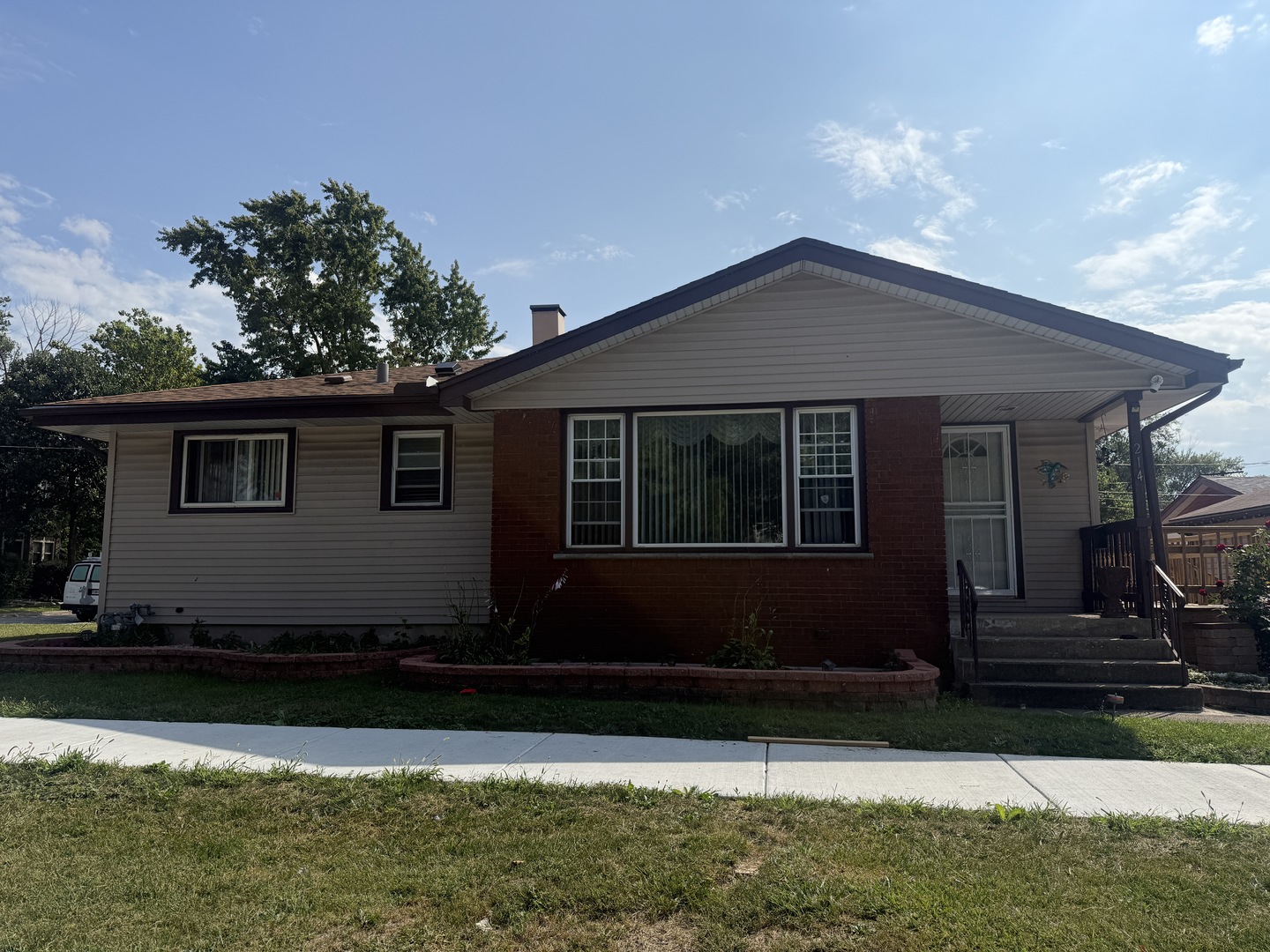 214 Eastgate Avenue, Chicago Heights, IL 60411