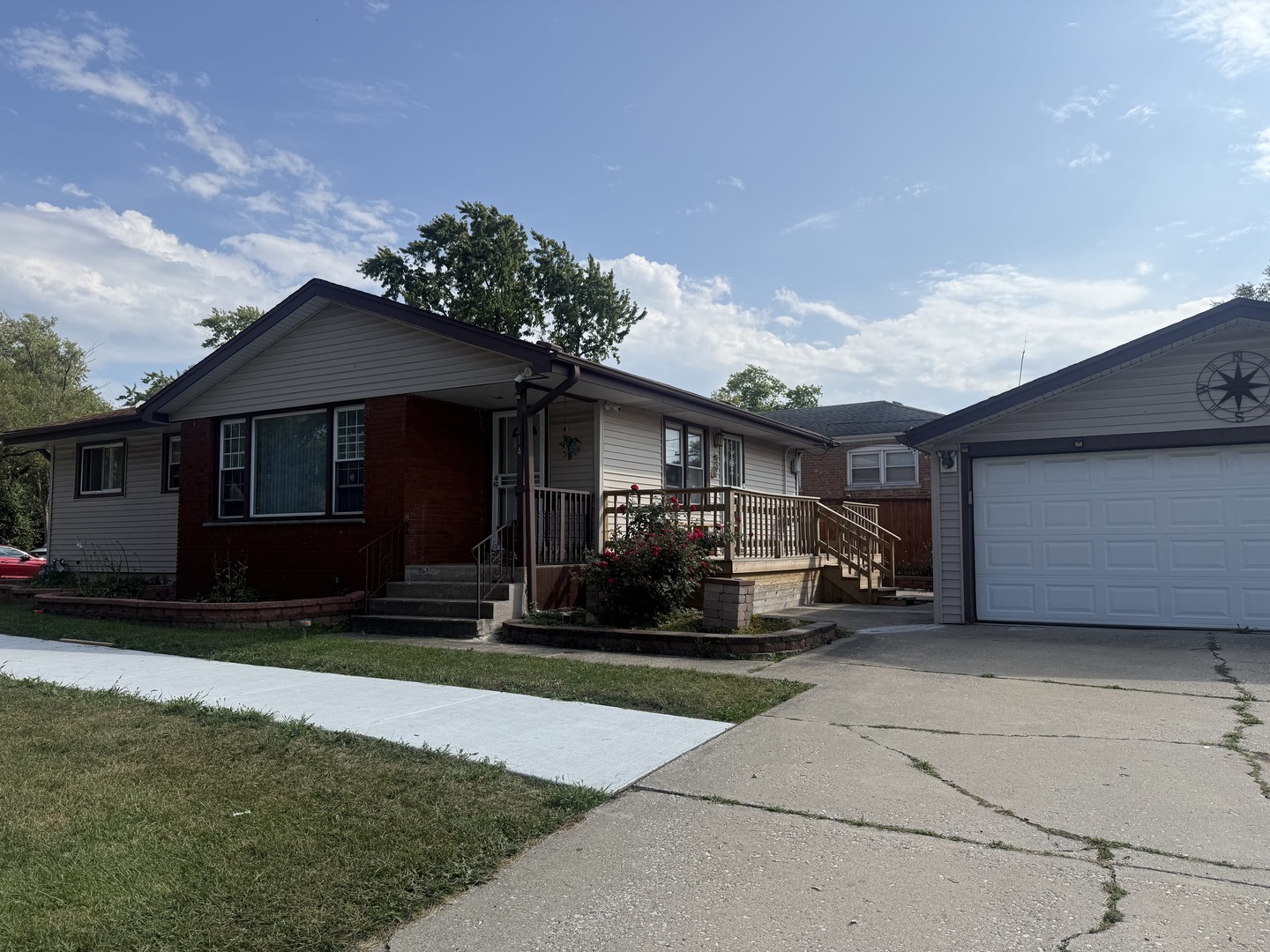 214 Eastgate Avenue, Chicago Heights, IL 60411