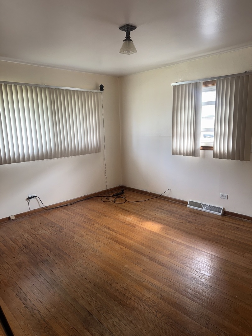 214 Eastgate Avenue, Chicago Heights, IL 60411