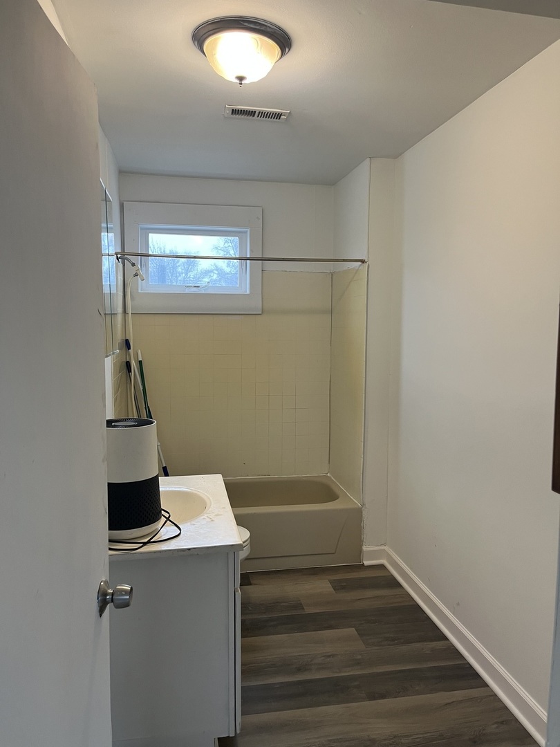 1128 20th Street, North Chicago, IL 60064