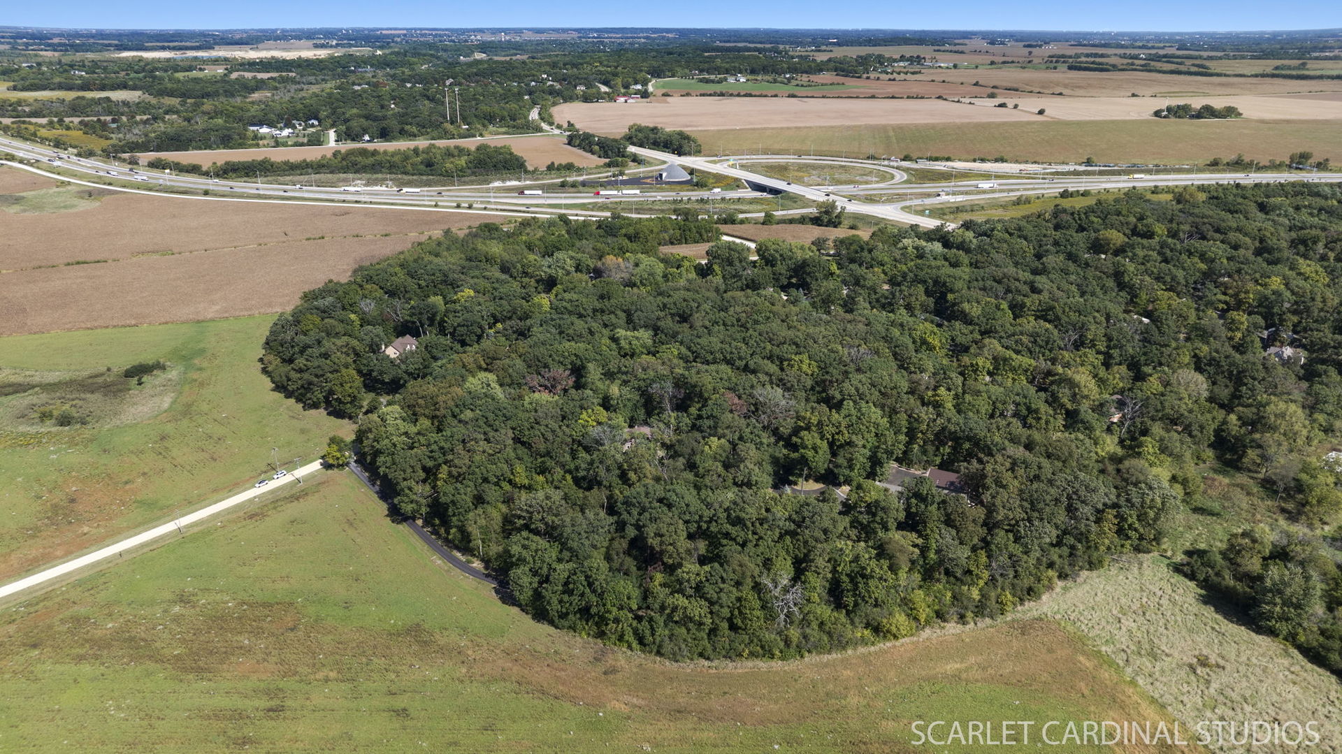 000 Finley Road, Sugar Grove, IL 60554