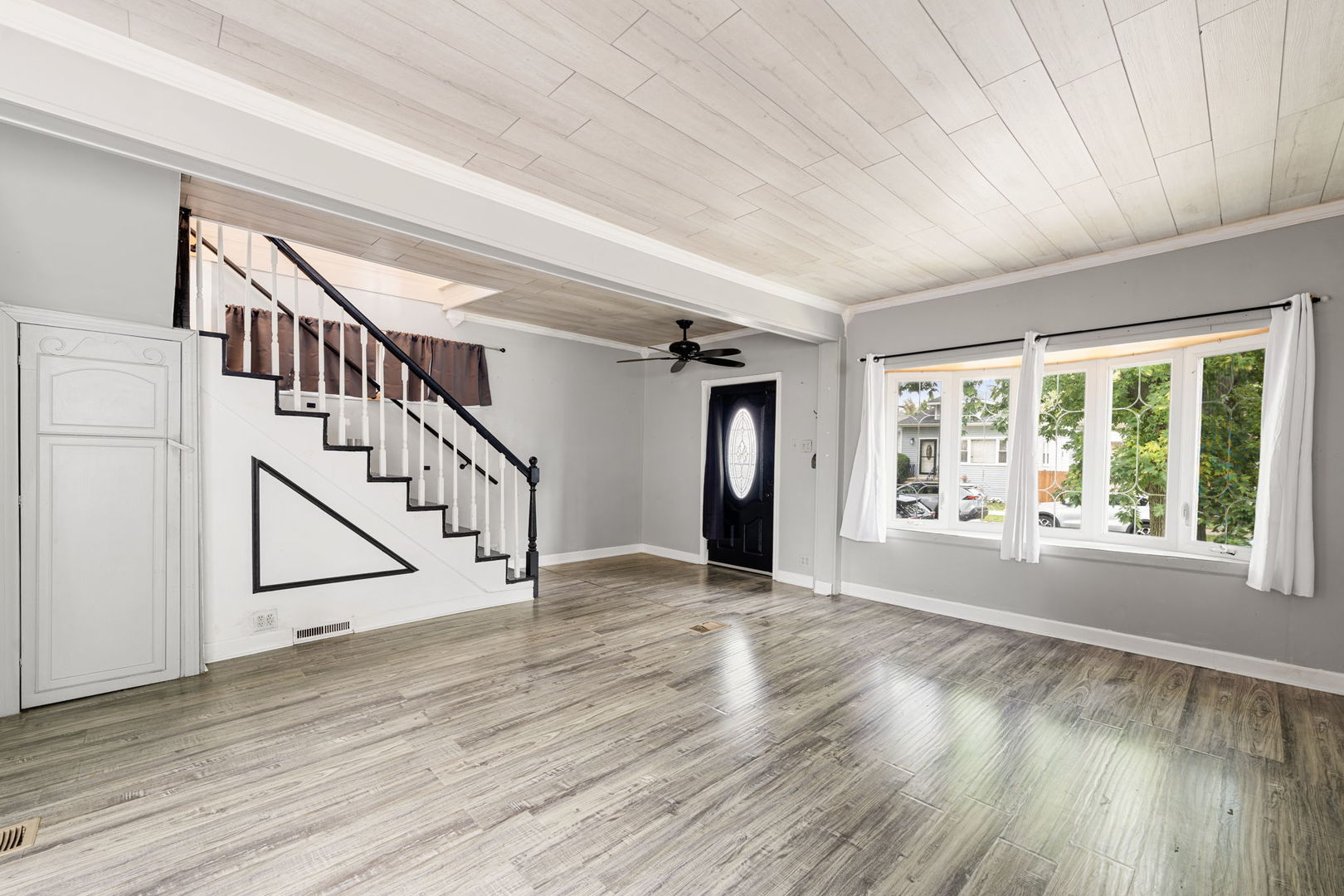 3518 N OLEANDER Avenue, Chicago, IL 60634