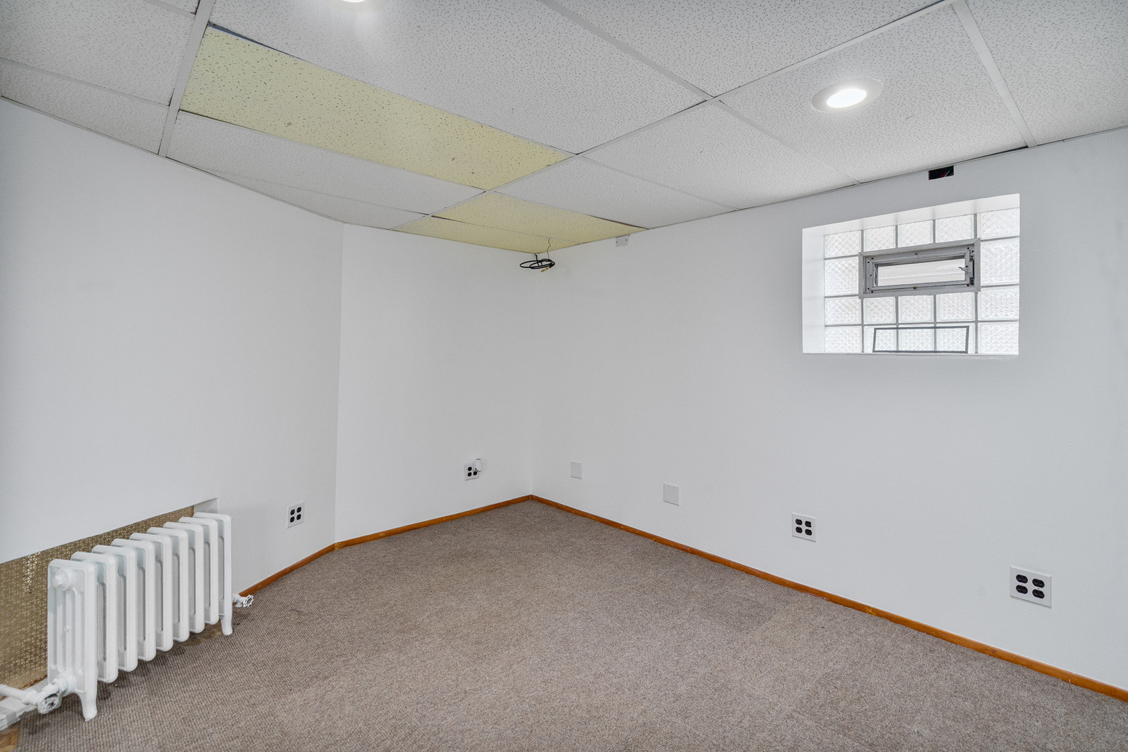 3824 WENONAH Avenue, Berwyn, IL 60402