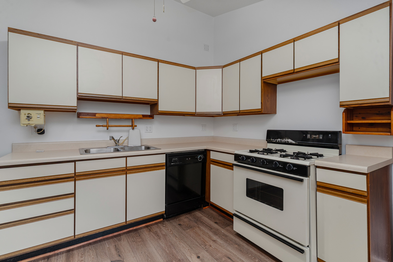 3824 WENONAH Avenue, Berwyn, IL 60402