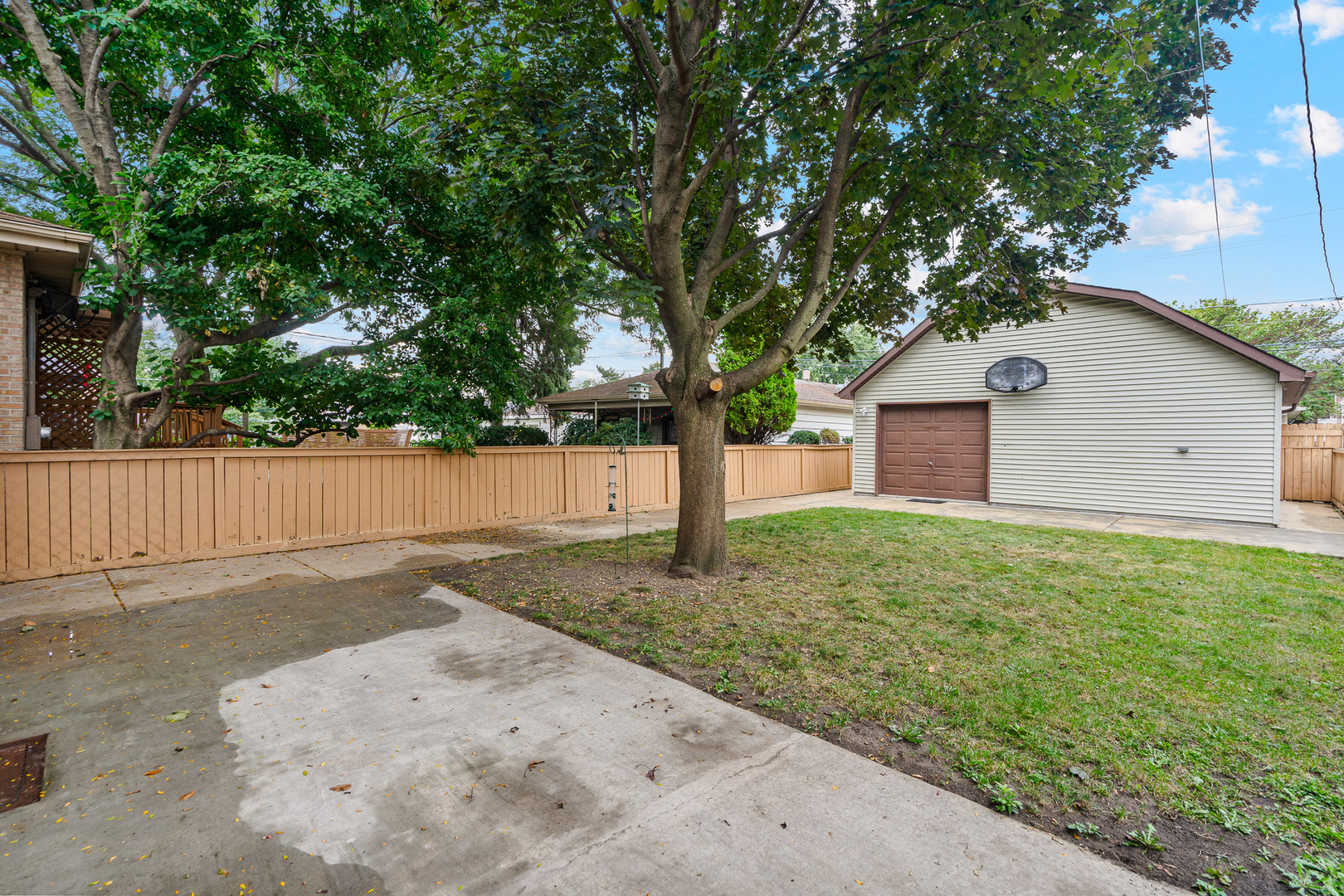 3824 WENONAH Avenue, Berwyn, IL 60402