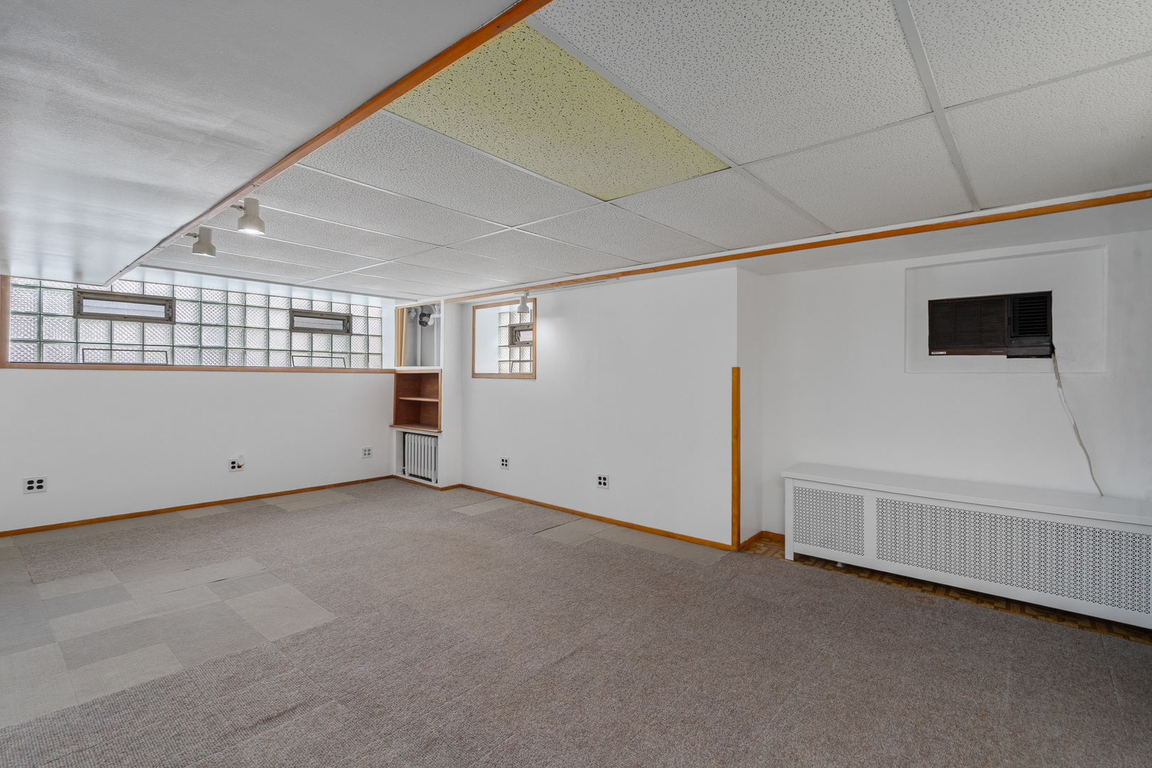 3824 WENONAH Avenue, Berwyn, IL 60402