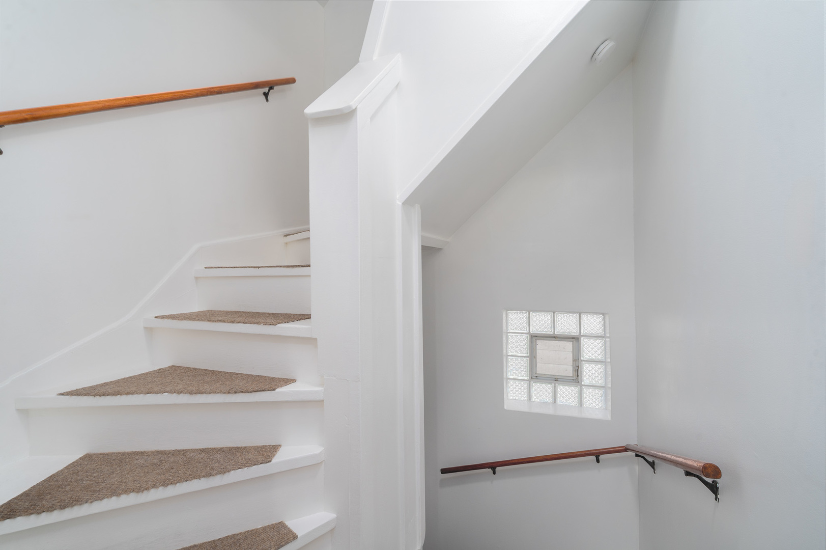 3824 WENONAH Avenue, Berwyn, IL 60402