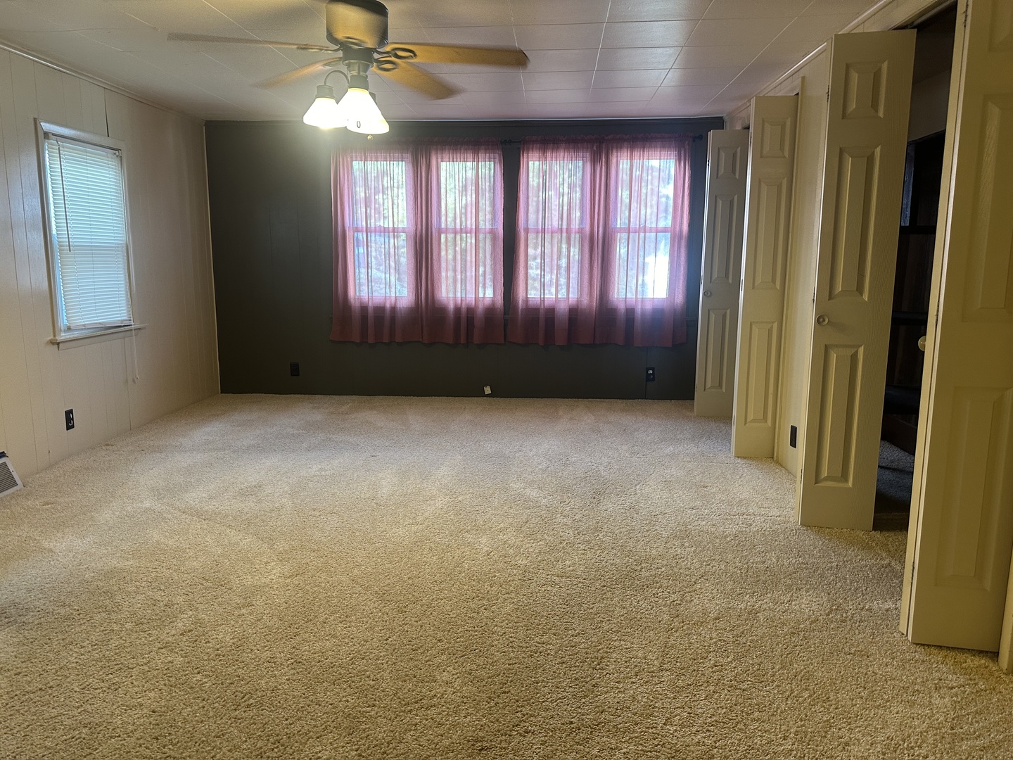 822 W Lafayette Street, Ottawa, IL 61350