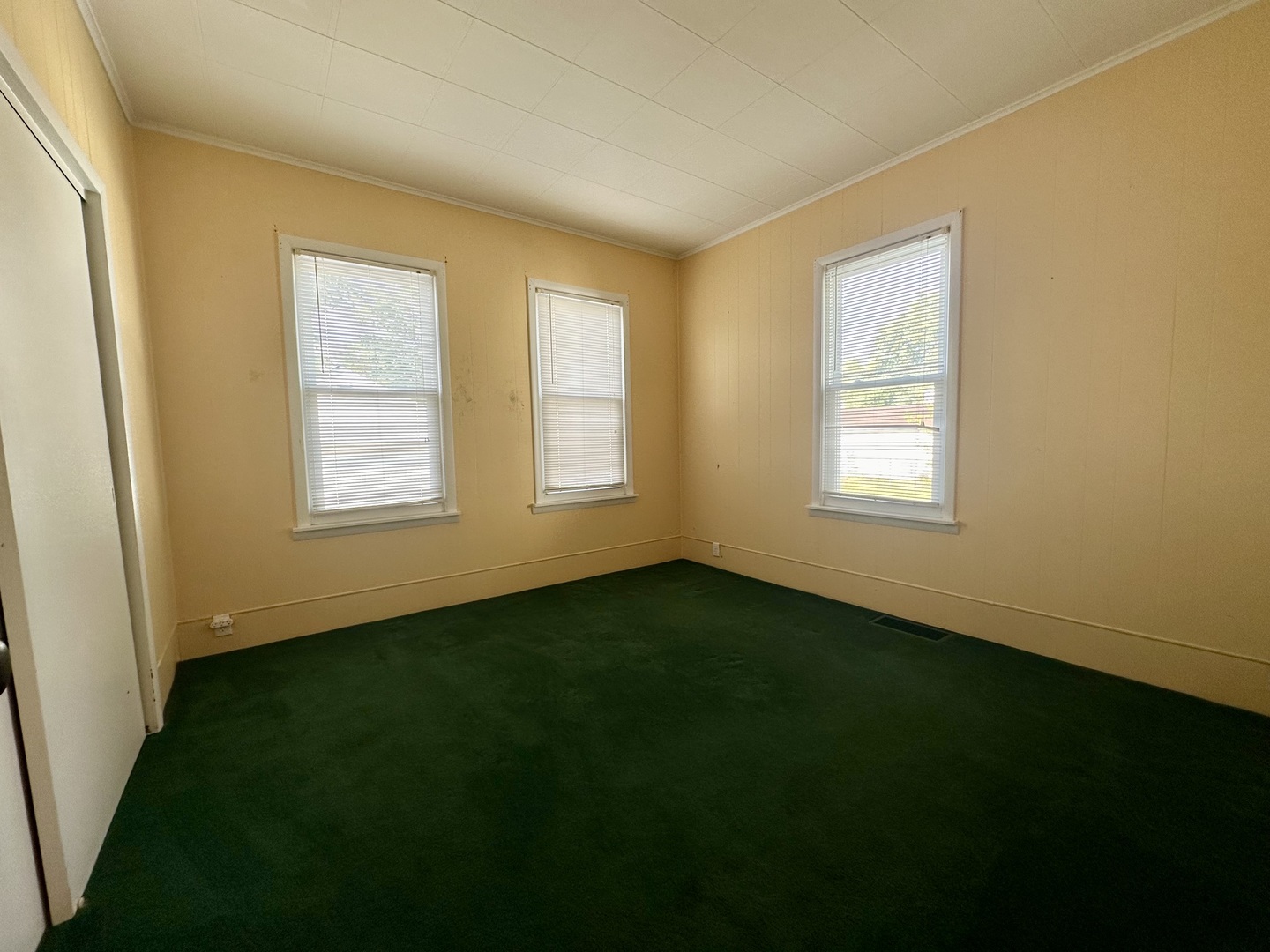 822 W Lafayette Street, Ottawa, IL 61350