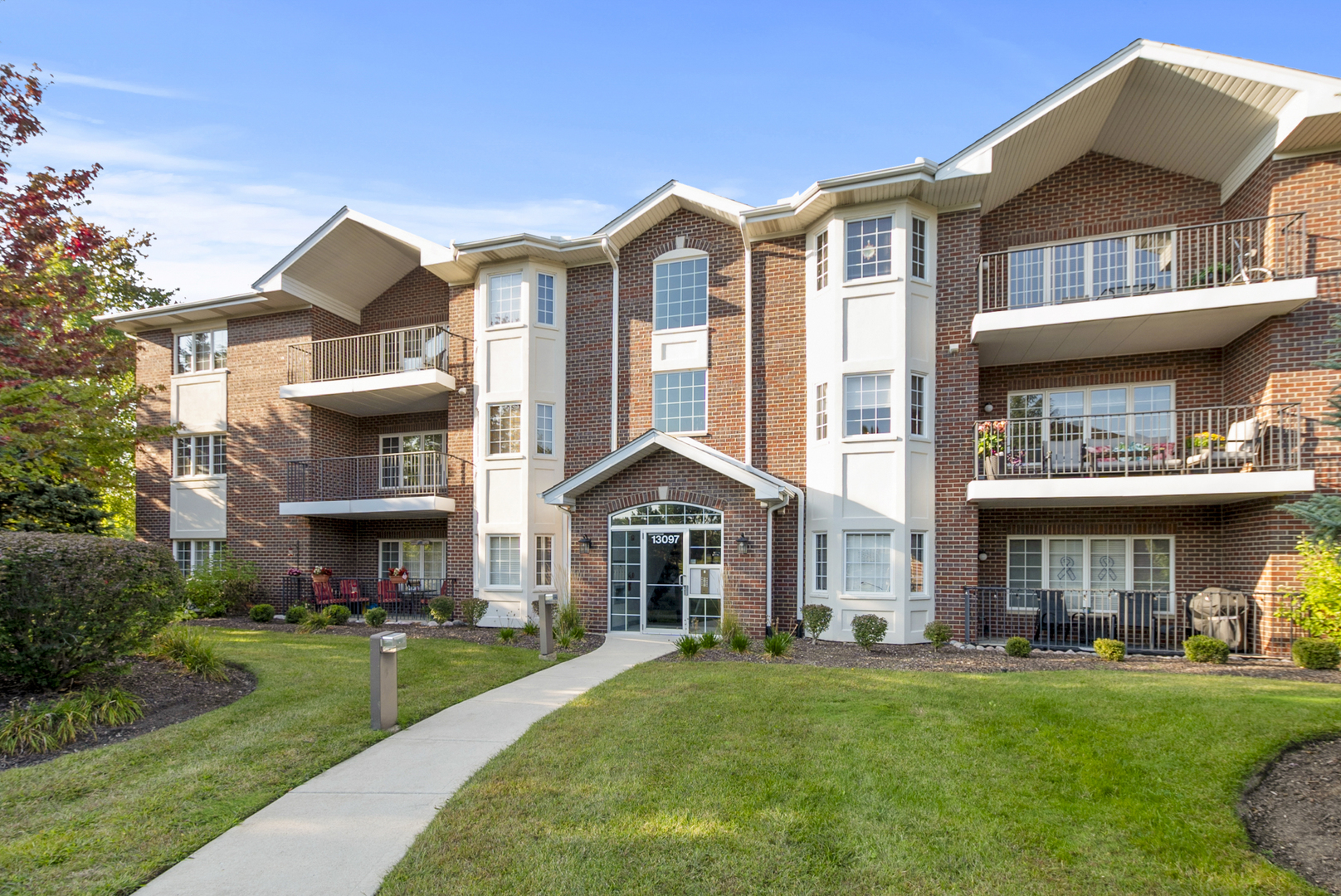 13097 Laurel Glen Court #202, Palos Heights, IL 60463