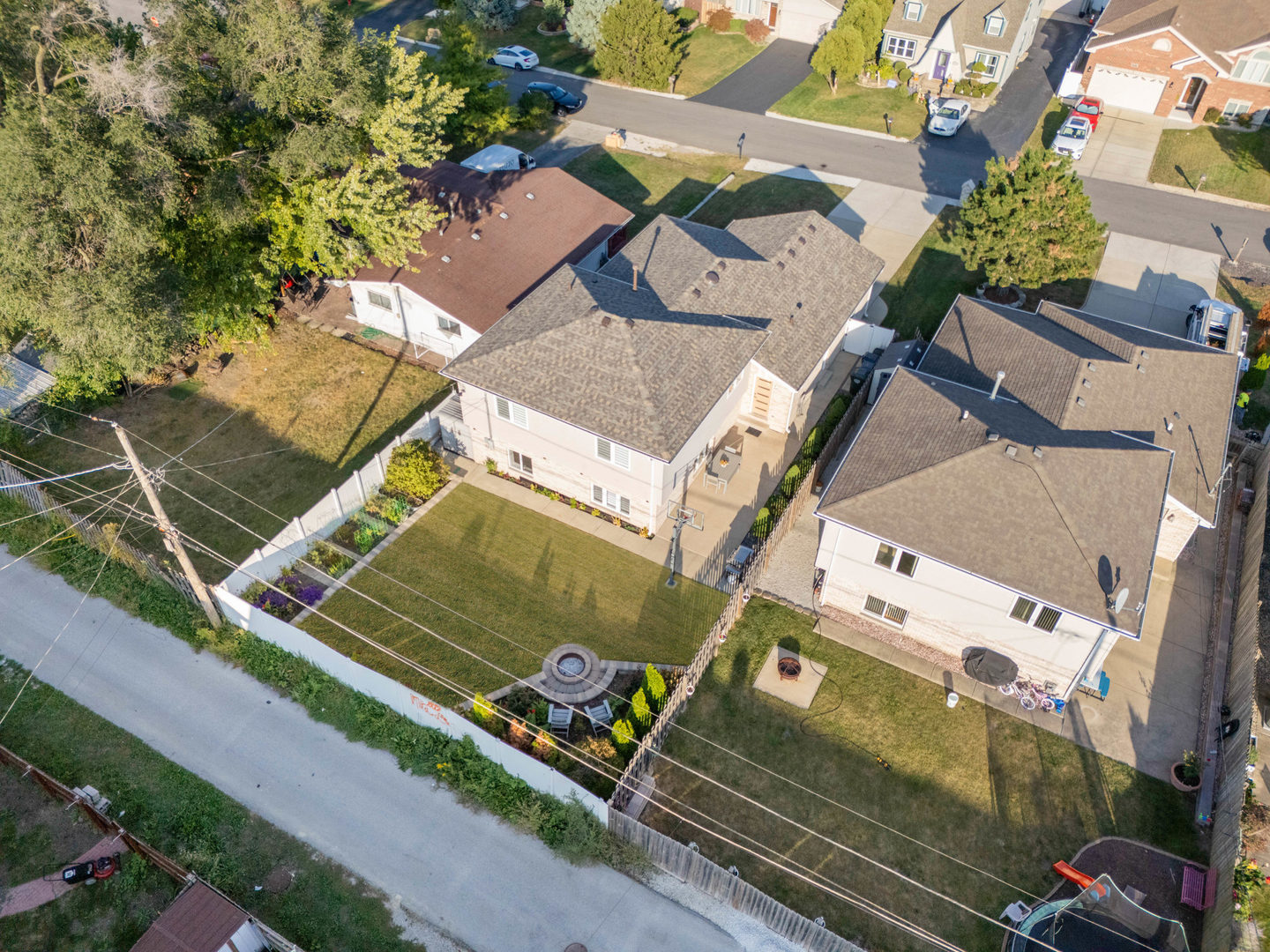 8518 S 79th Court, Justice, IL 60458