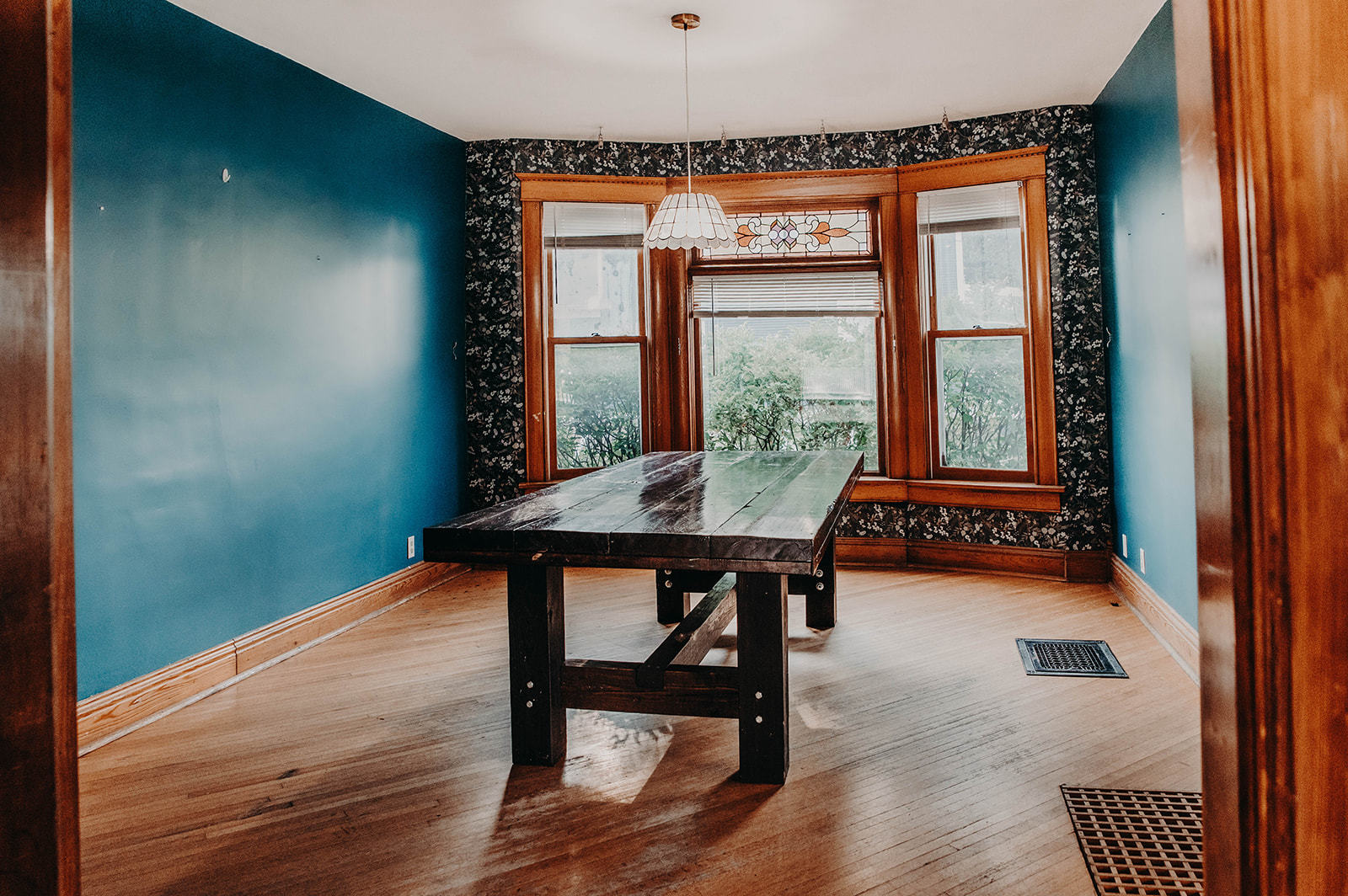 345 e market Street, Somonauk, IL 60552