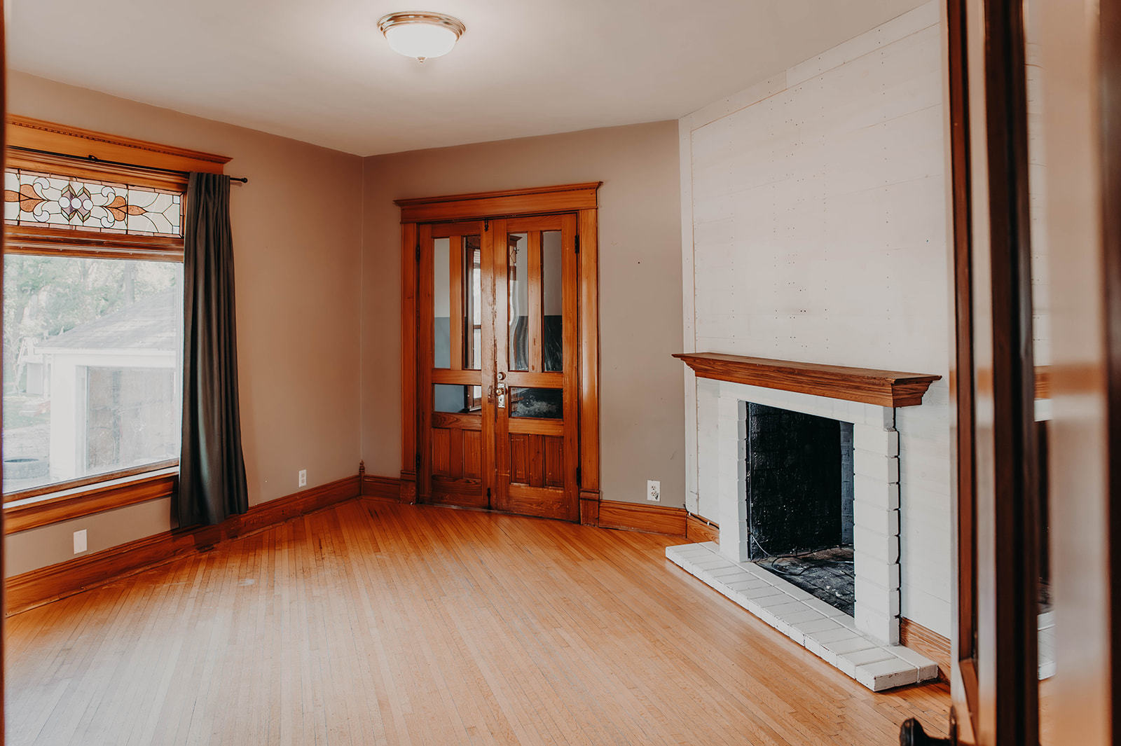 345 e market Street, Somonauk, IL 60552