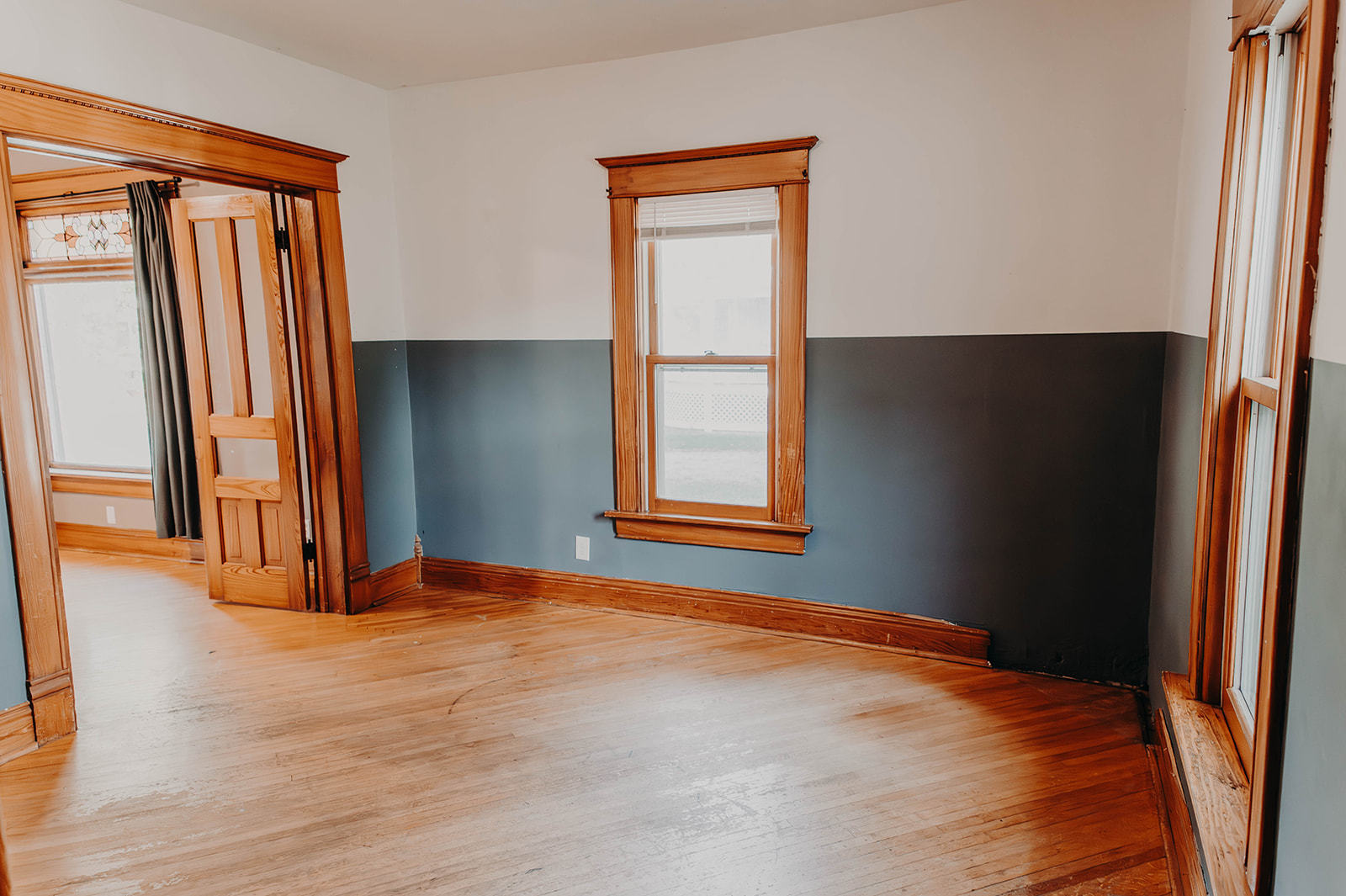 345 e market Street, Somonauk, IL 60552