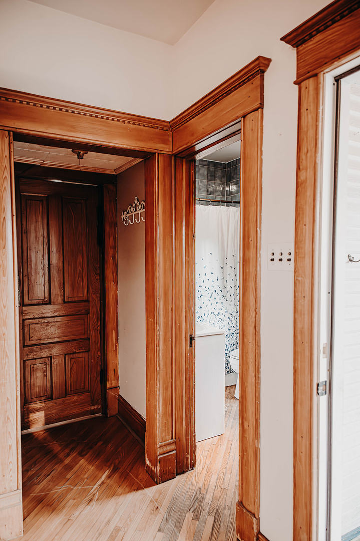 345 e market Street, Somonauk, IL 60552