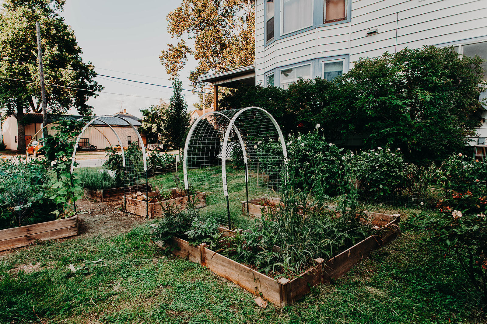 345 e market Street, Somonauk, IL 60552