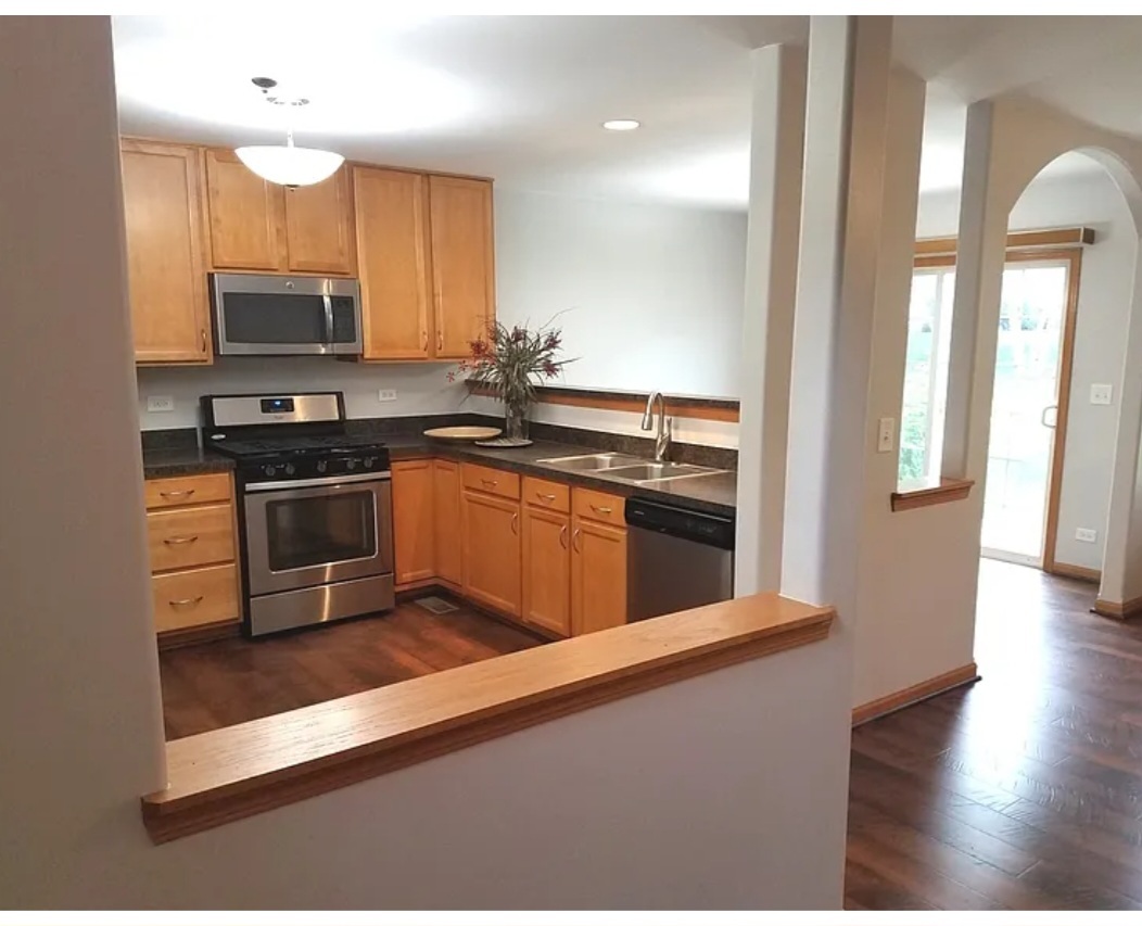 32457 N RUSHMORE Avenue, Lakemoor, IL 60051