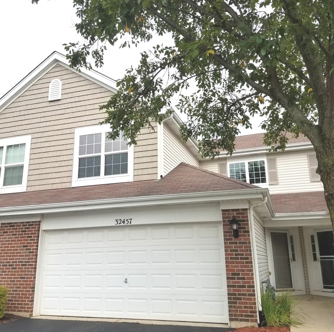 32457 N RUSHMORE Avenue, Lakemoor, IL 60051