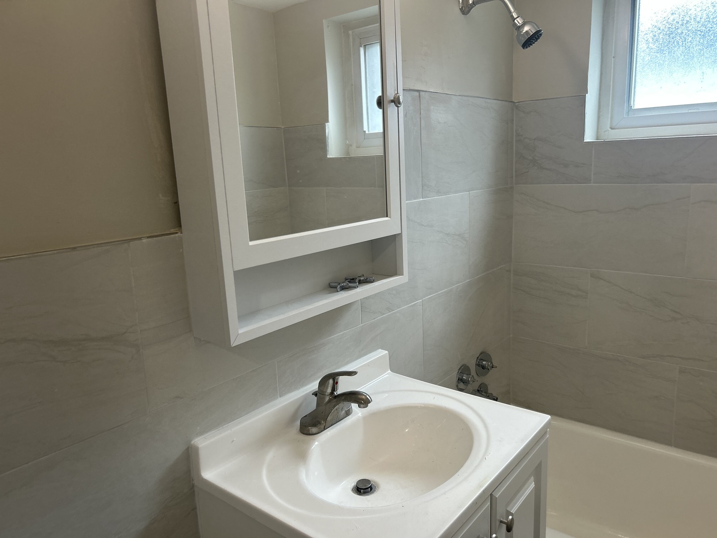 6823 N Northwest Highway #125, Chicago, IL 60631