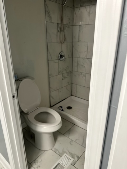 7110 S Champlain Avenue, Chicago, IL 60619