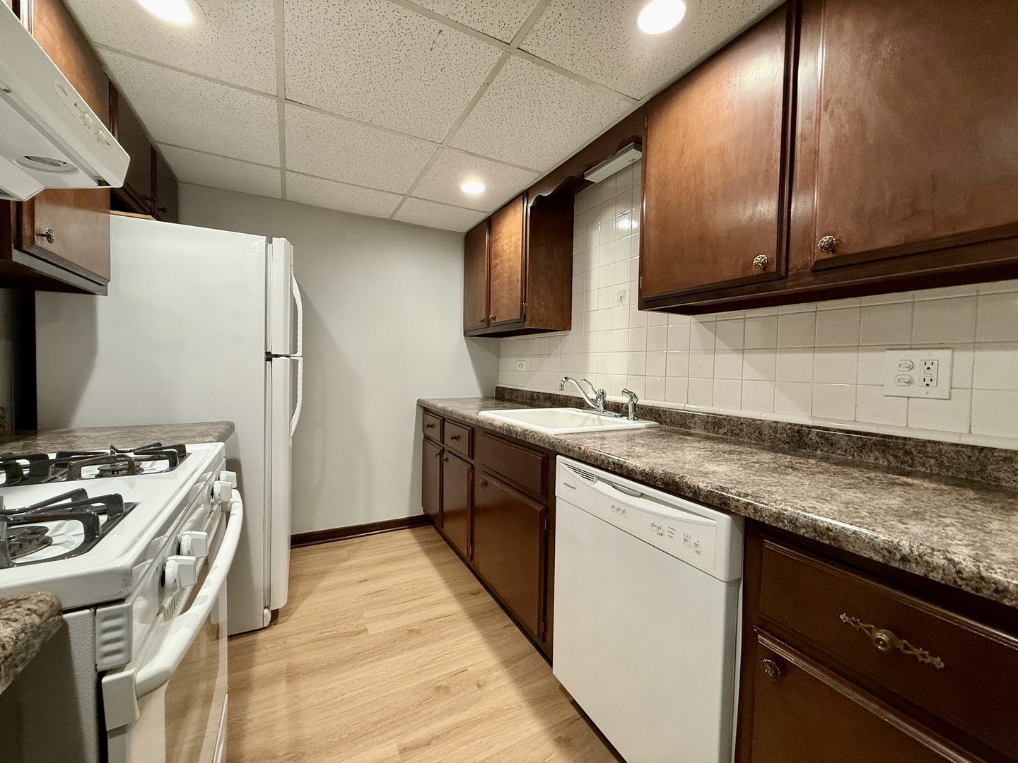 600 THAMES Parkway #3G, Park Ridge, IL 60068