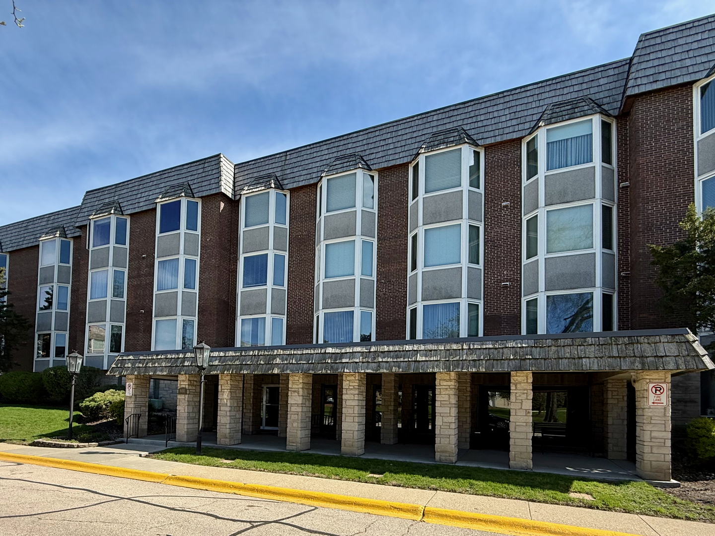 600 THAMES Parkway #3G, Park Ridge, IL 60068