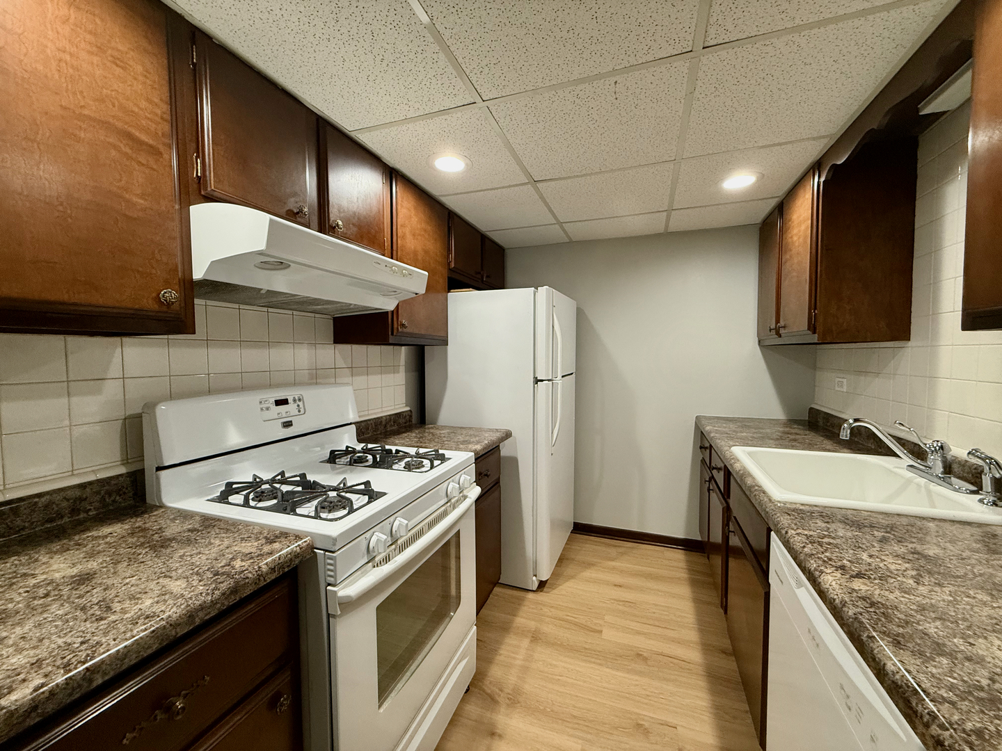 600 THAMES Parkway #3G, Park Ridge, IL 60068