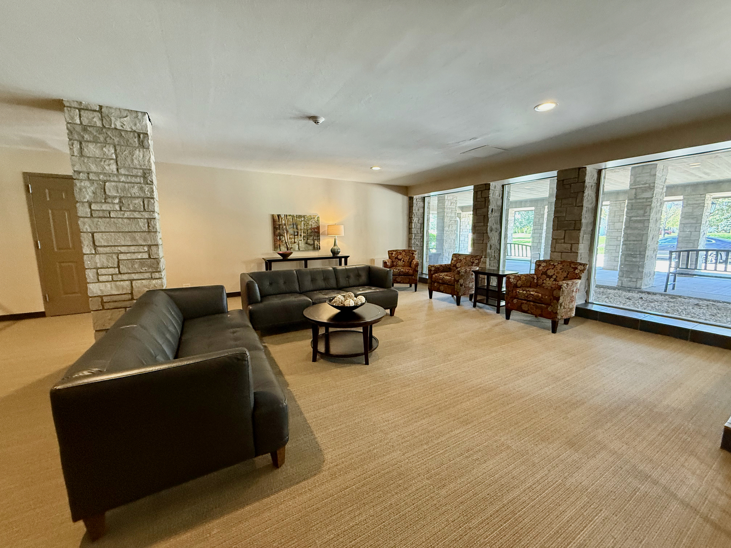 600 THAMES Parkway #3G, Park Ridge, IL 60068