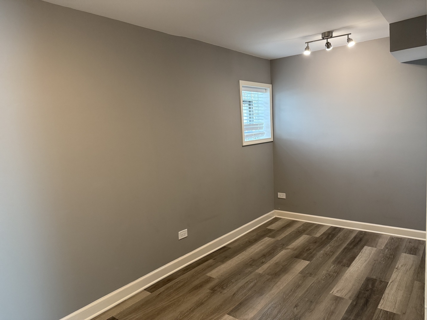 2841 S Kolin Avenue, Chicago, IL 60623