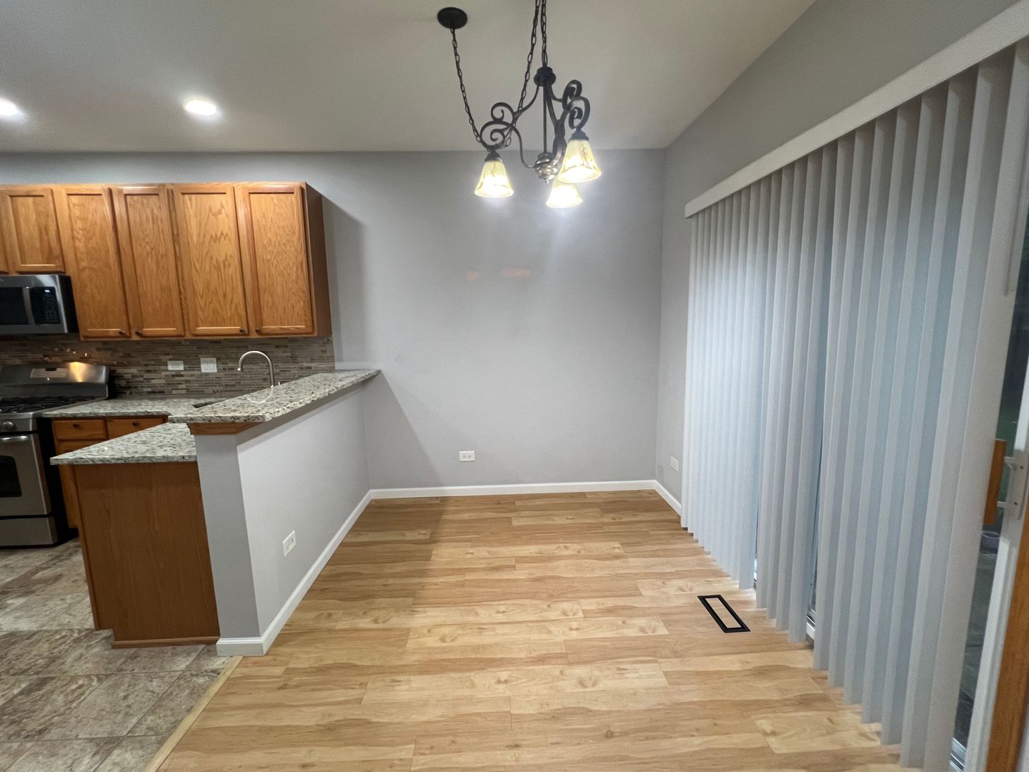 17542 Gilbert Drive, Lockport, IL 60441