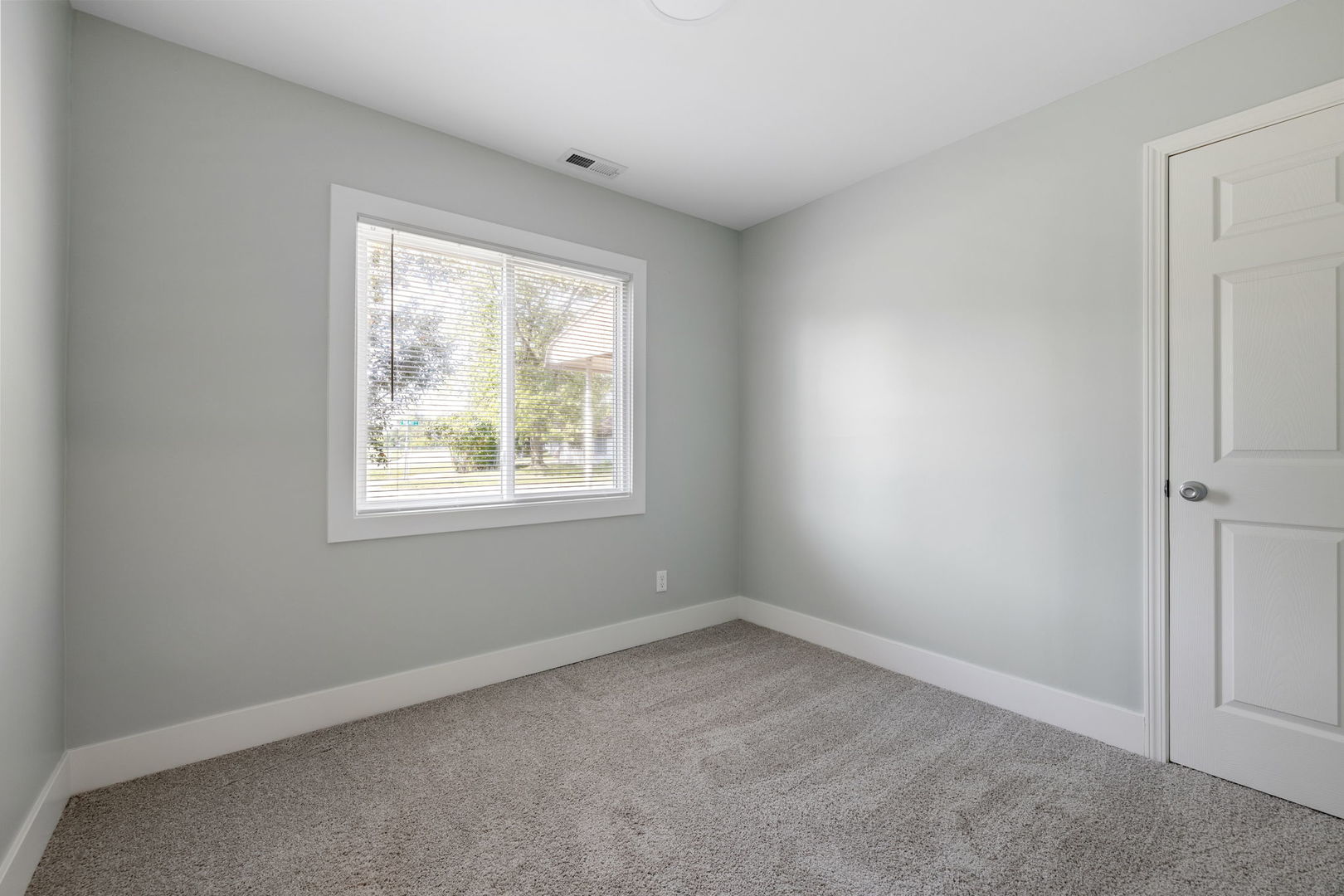 7919 Walnut Avenue, Hammond, IN 46324