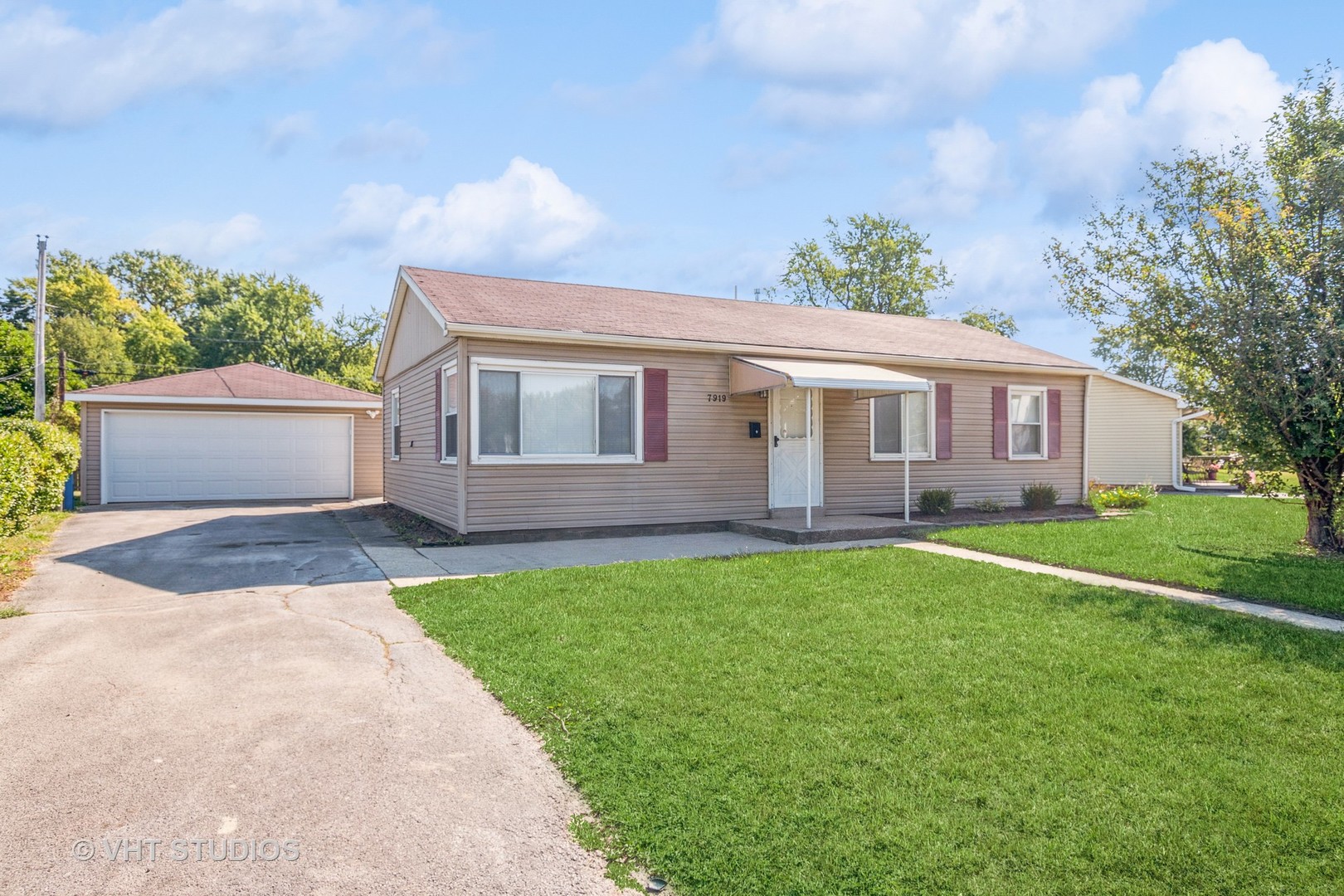 7919 Walnut Avenue, Hammond, IN 46324