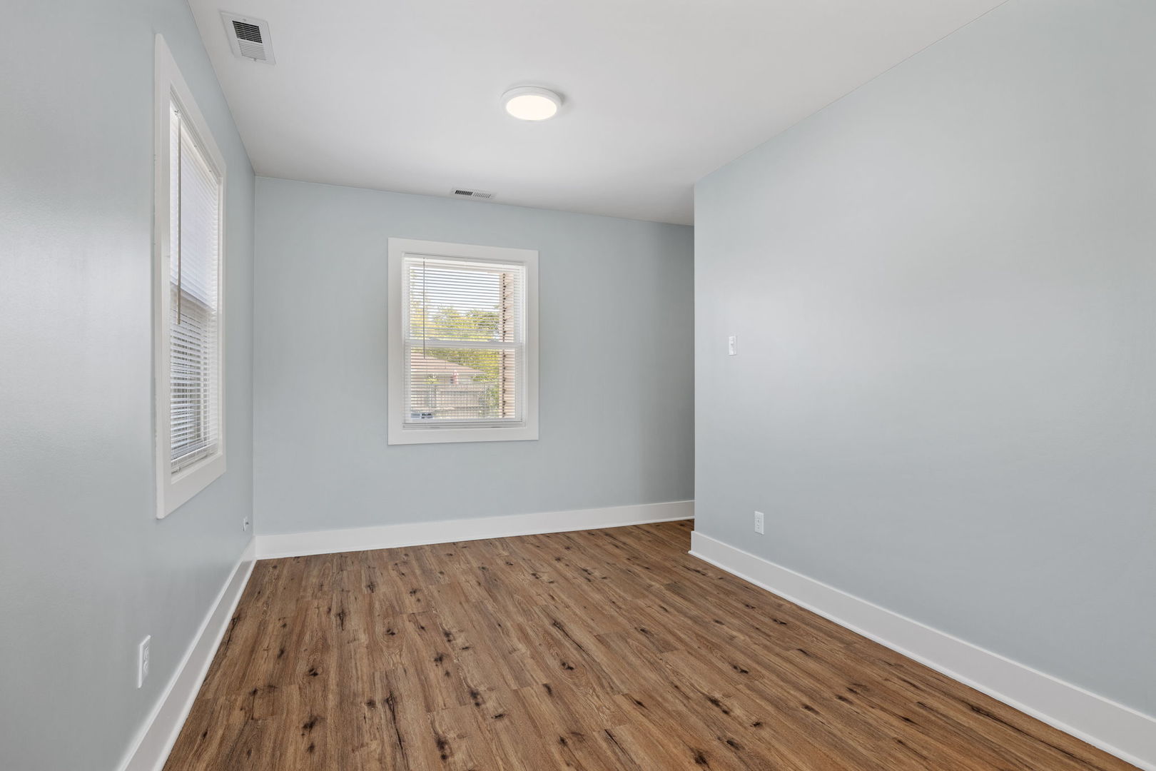 7919 Walnut Avenue, Hammond, IN 46324