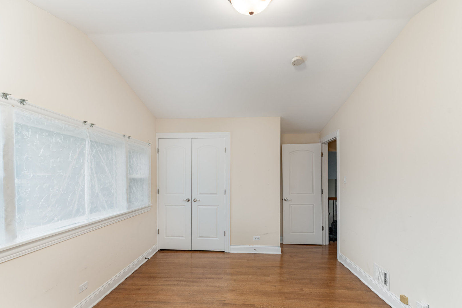 1840 Nimitz Drive, Des Plaines, IL 60018