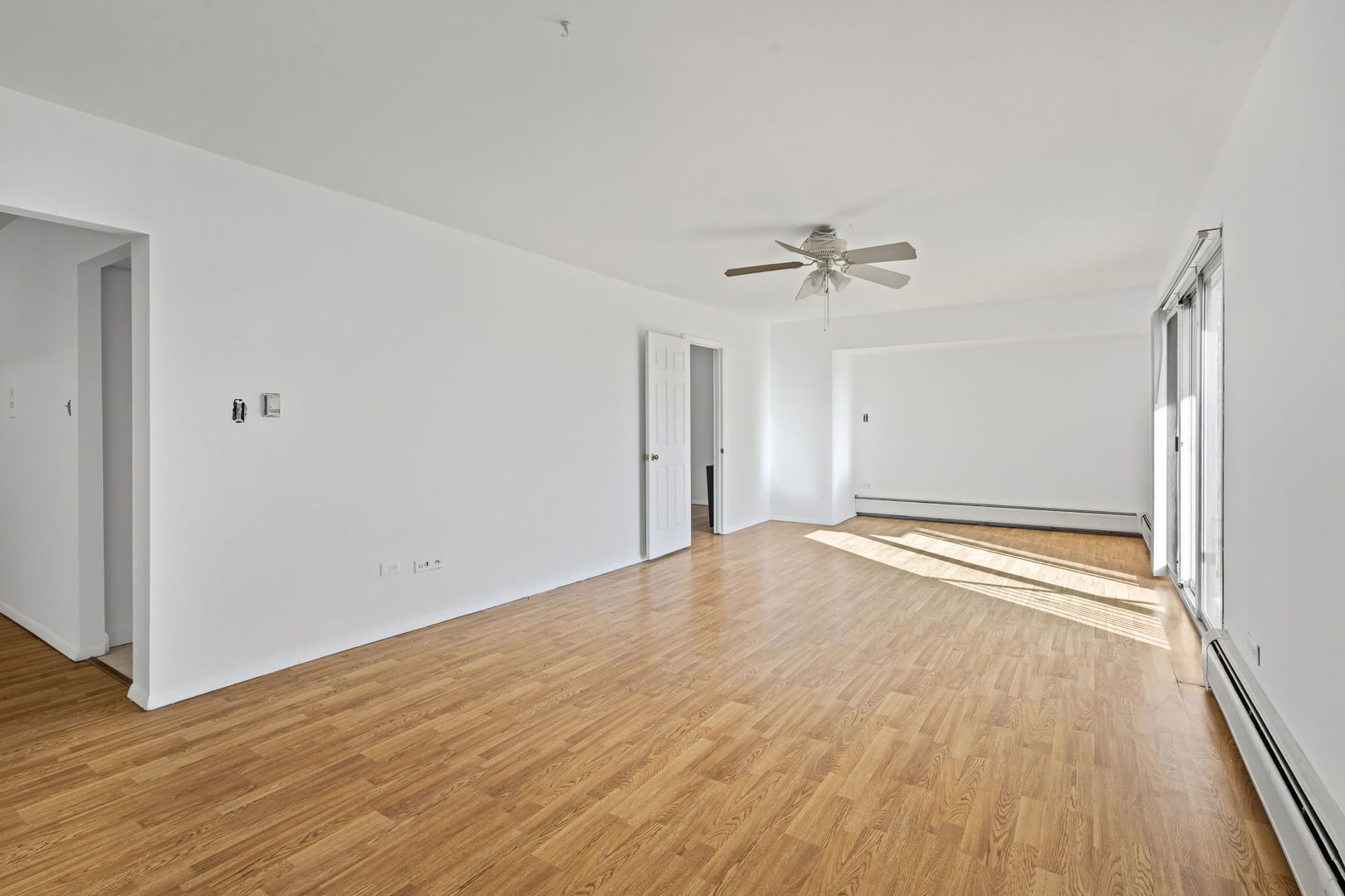 9001 Golf Road #5B, Des Plaines, IL 60016