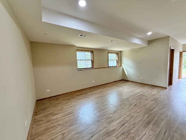 26324 W Prospect Avenue, Antioch, IL 60002