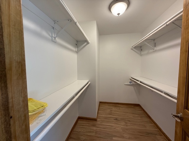 26324 W Prospect Avenue, Antioch, IL 60002