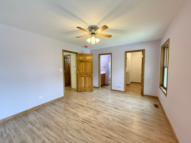 26324 W Prospect Avenue, Antioch, IL 60002