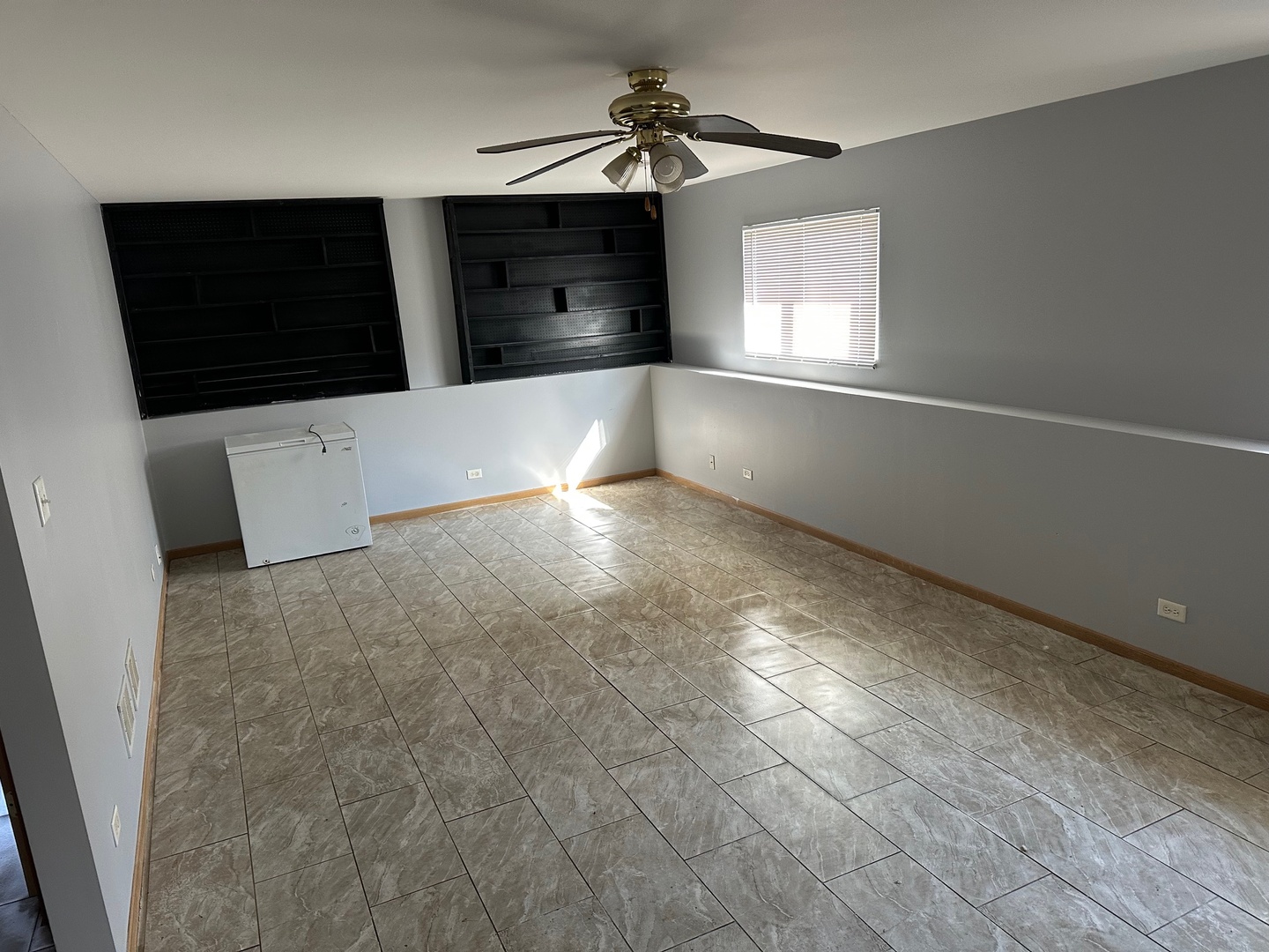 677 Forsythe Avenue, Calumet City, IL 60409