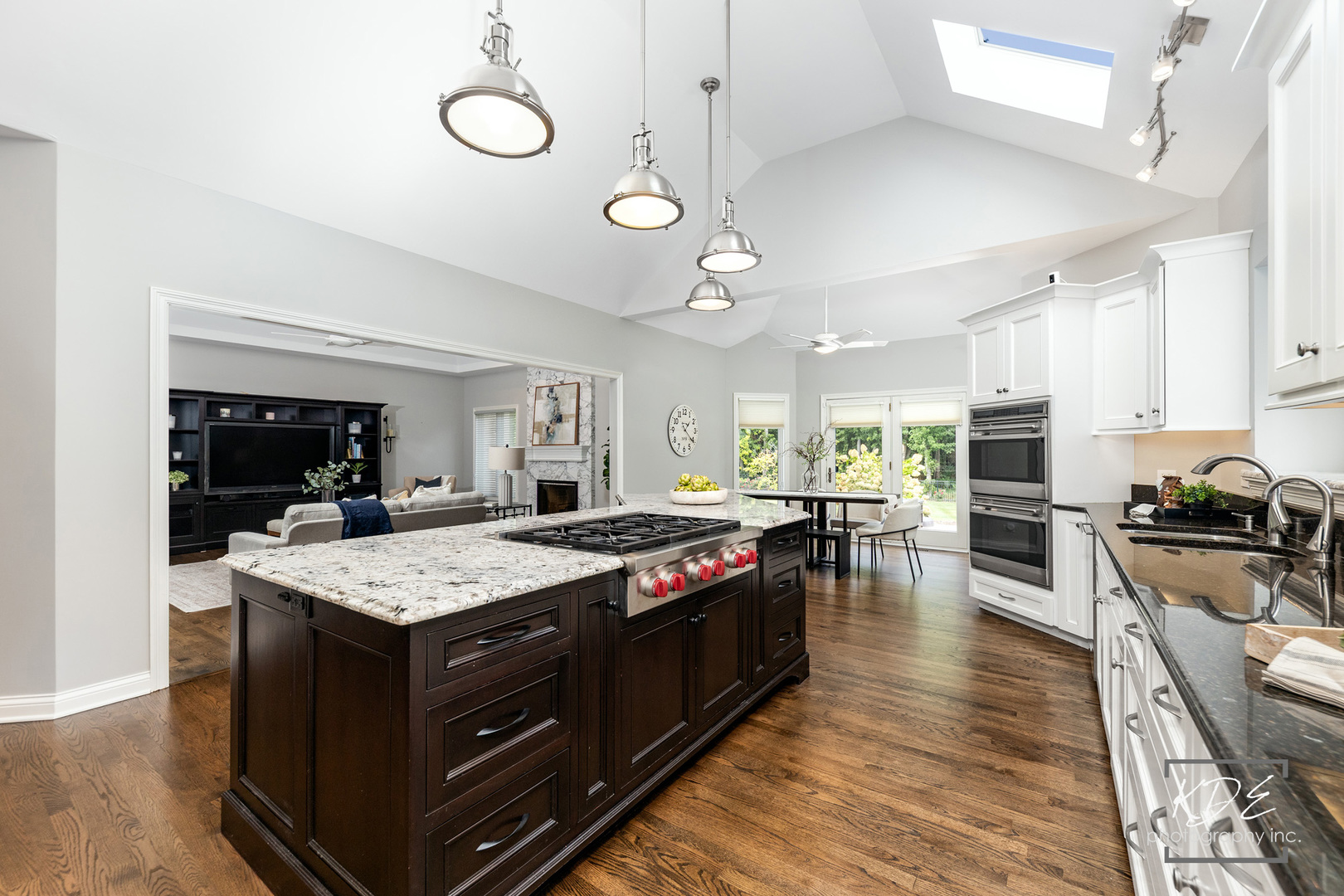 10533 Royal Porthcawl Drive, Naperville, IL 60564