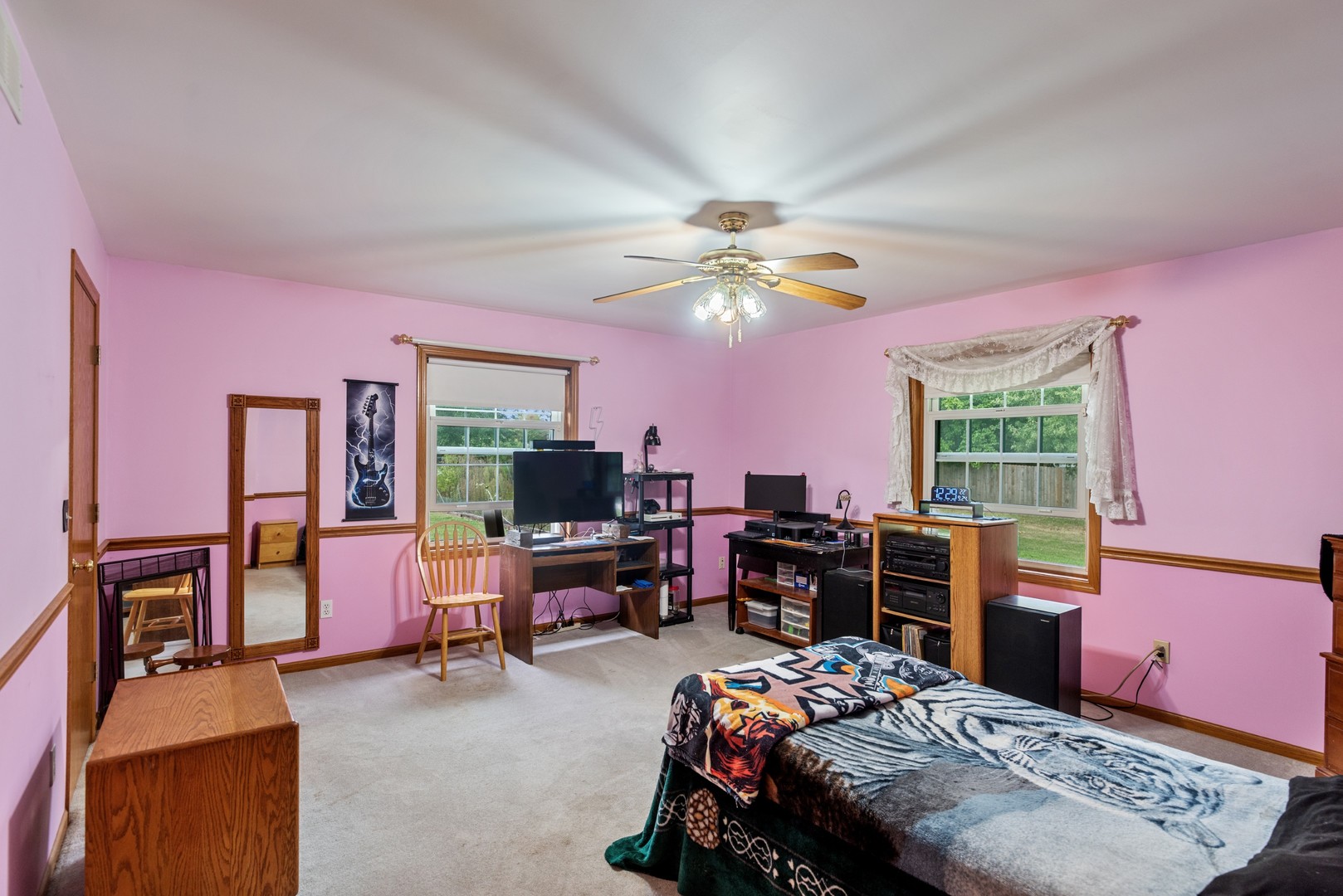 43100 N Lewis Avenue, Zion, IL 60099