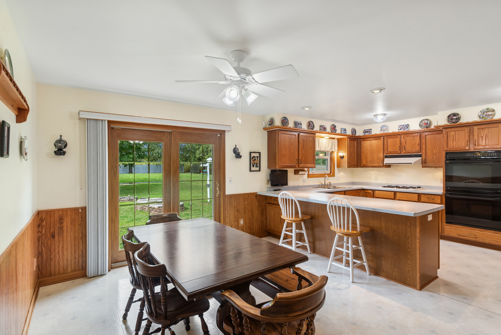 43100 N Lewis Avenue, Zion, IL 60099
