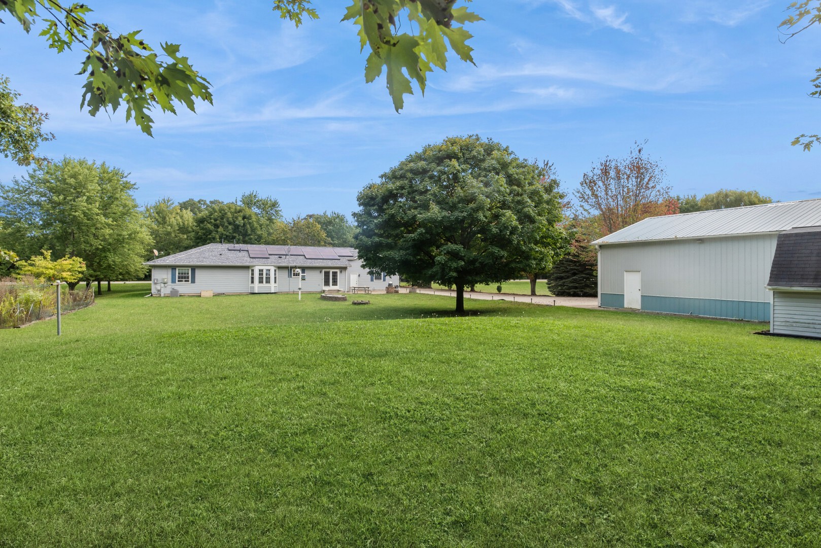43100 N Lewis Avenue, Zion, IL 60099